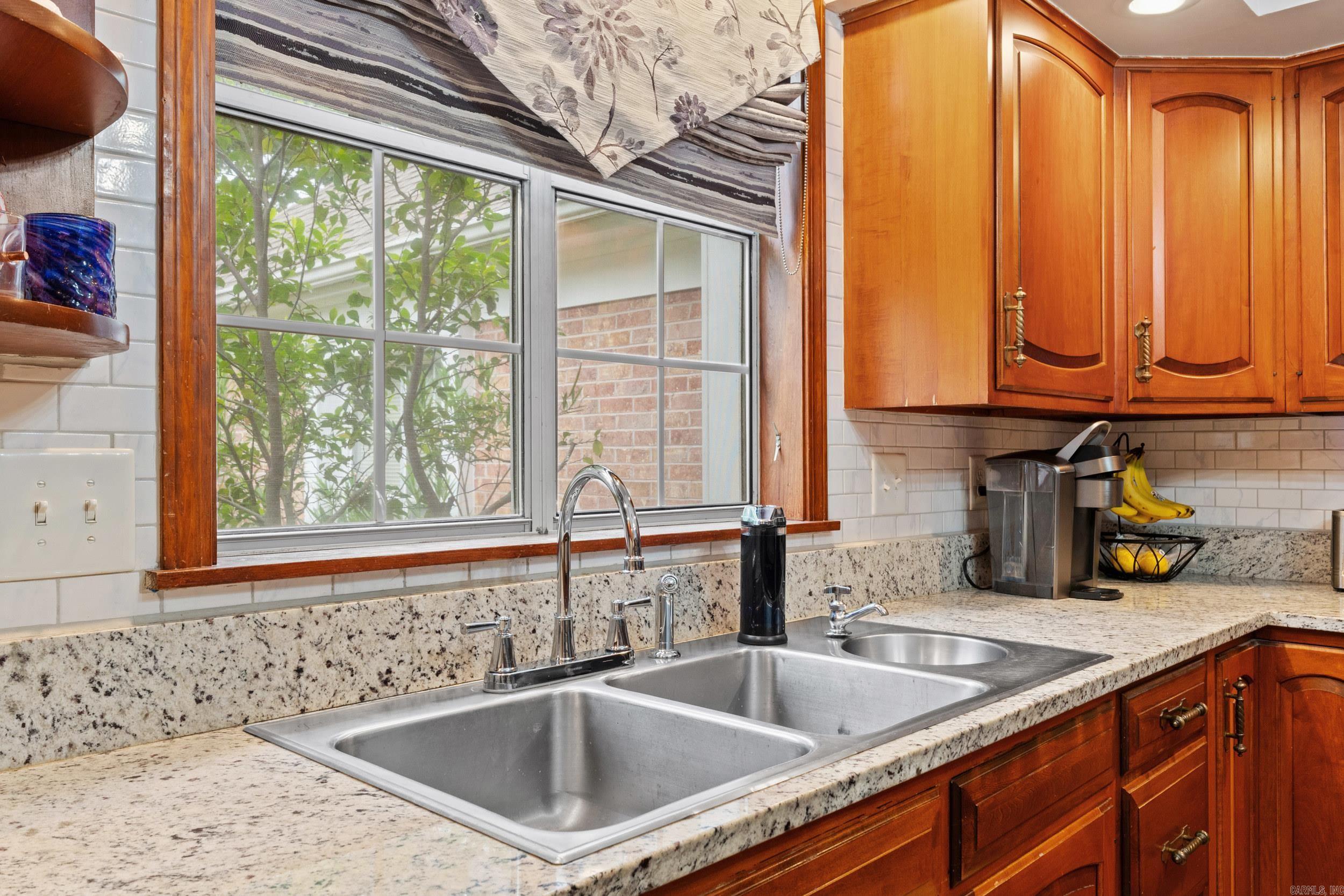 GREEN ACRES - Residential