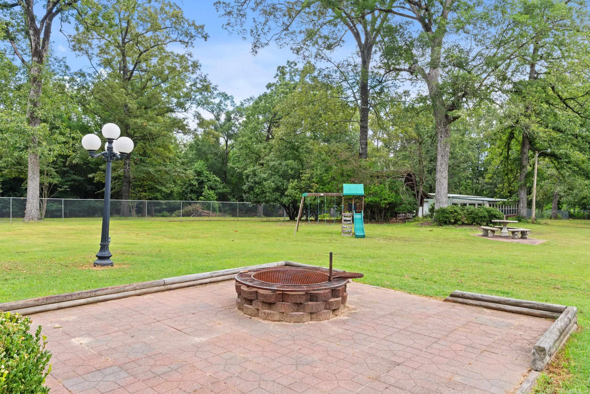 GREEN ACRES - Residential