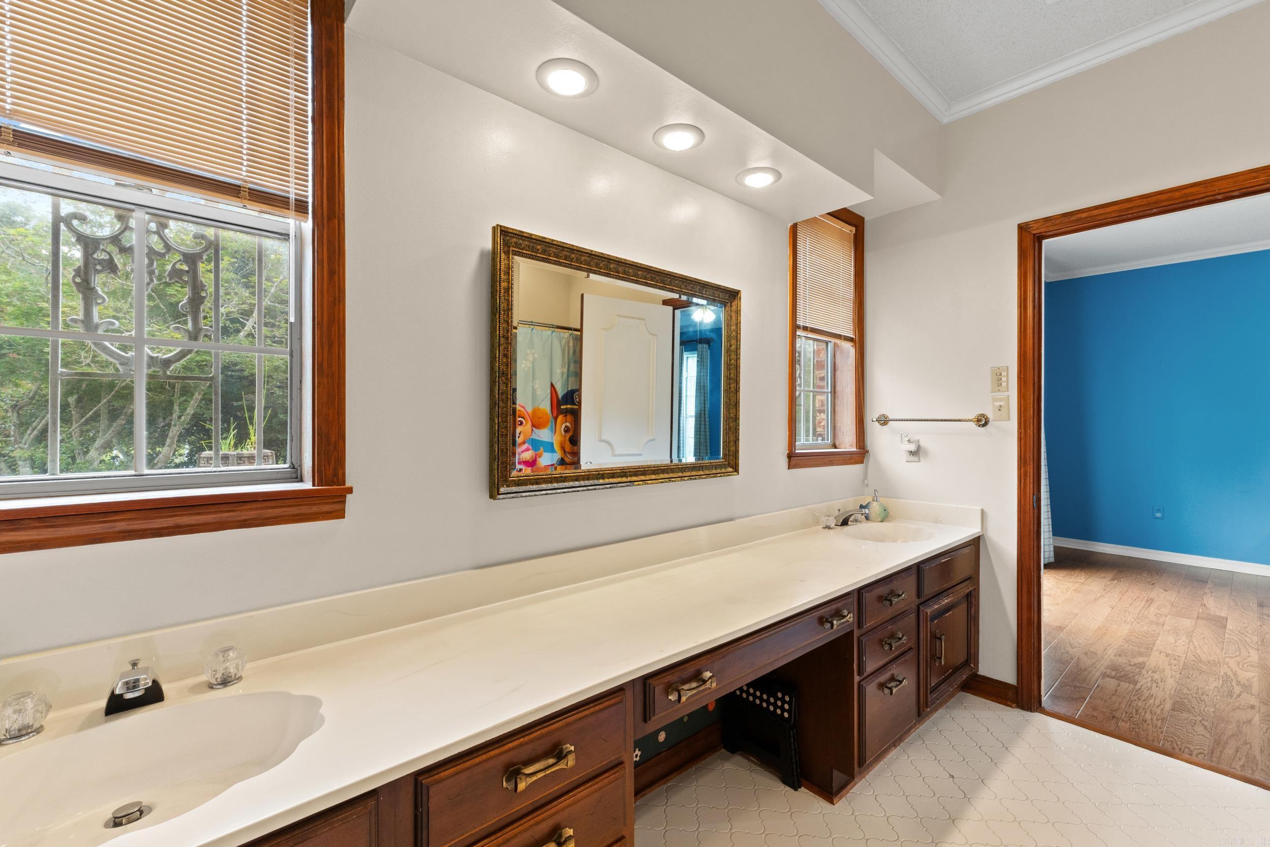 GREEN ACRES - Residential