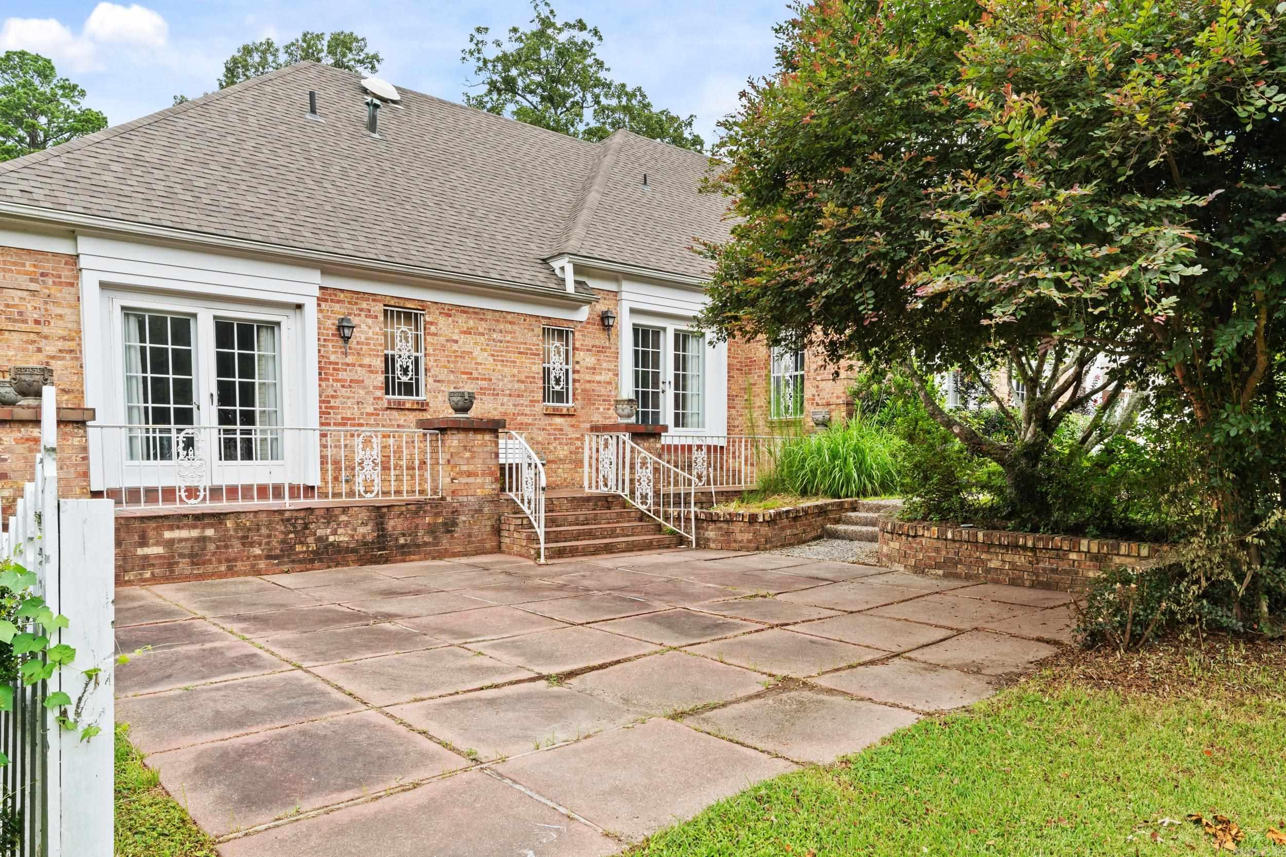 GREEN ACRES - Residential