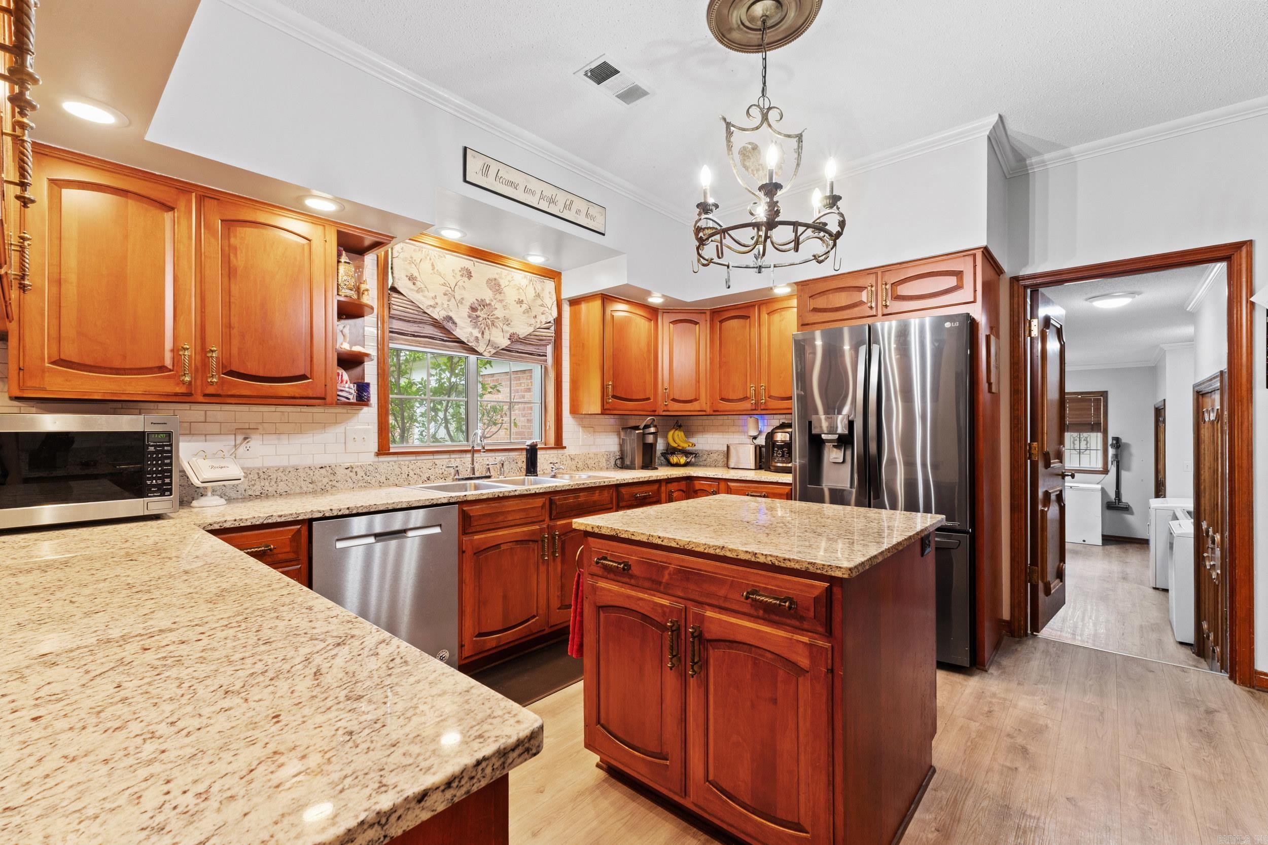 GREEN ACRES - Residential