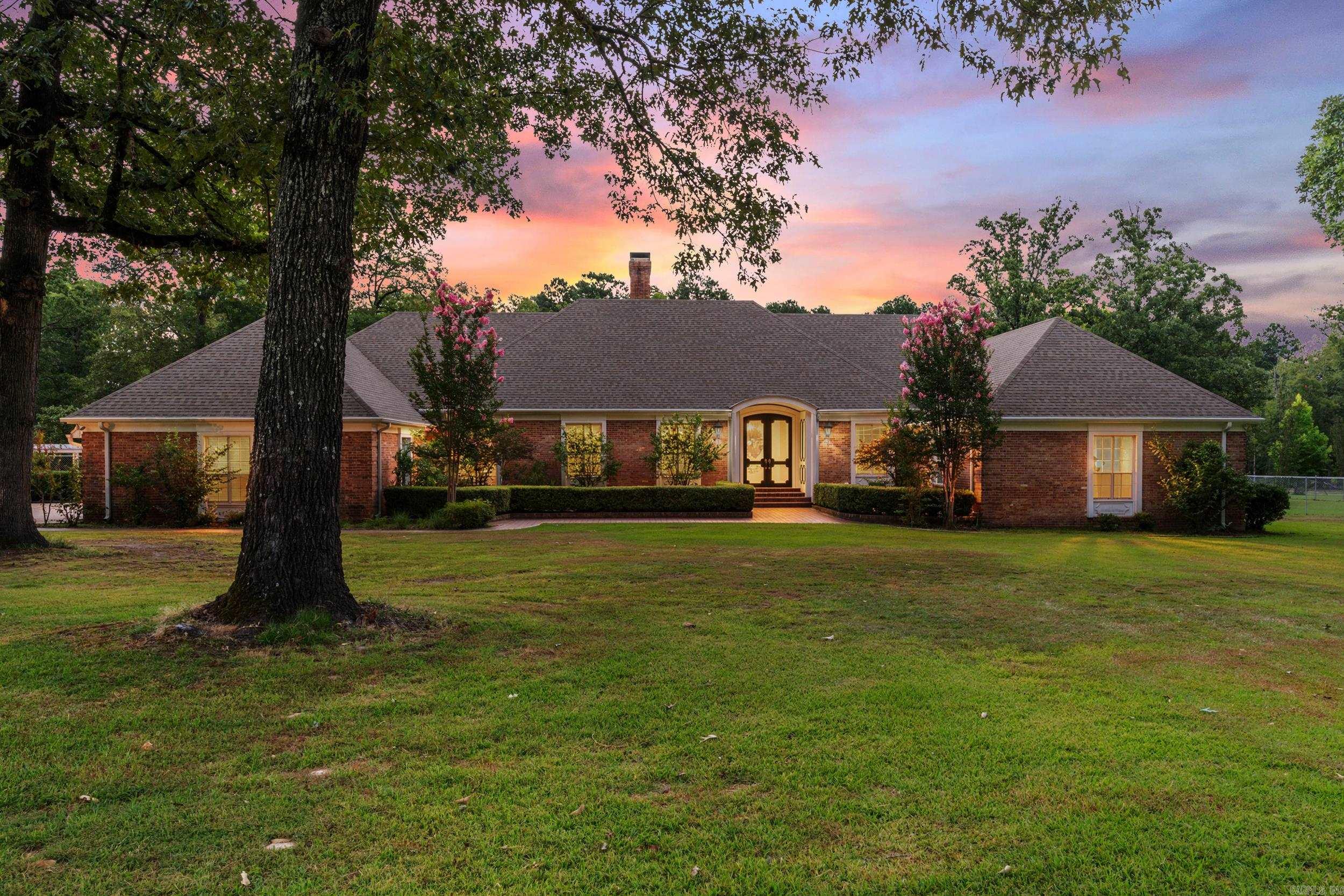 GREEN ACRES - Residential