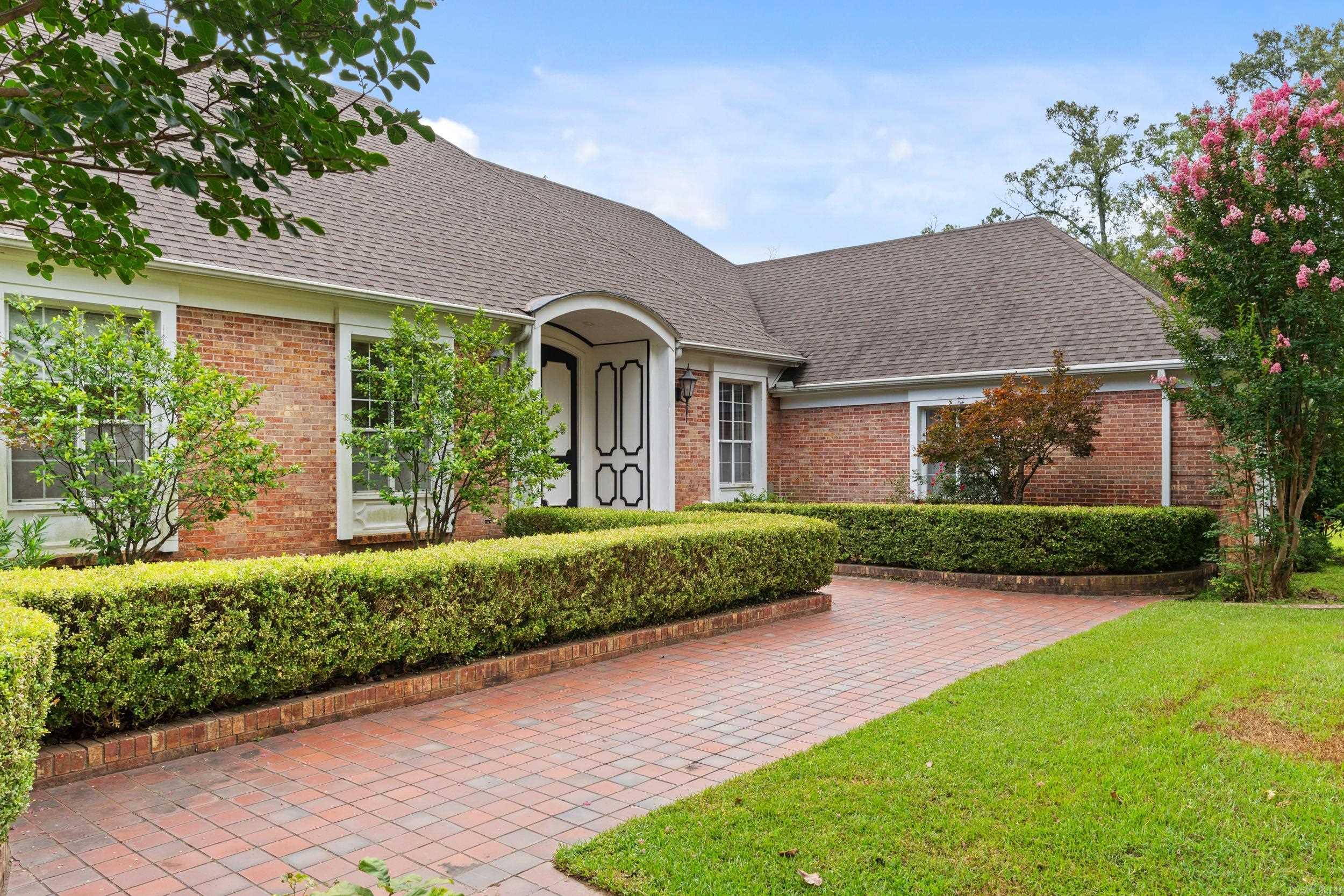 GREEN ACRES - Residential