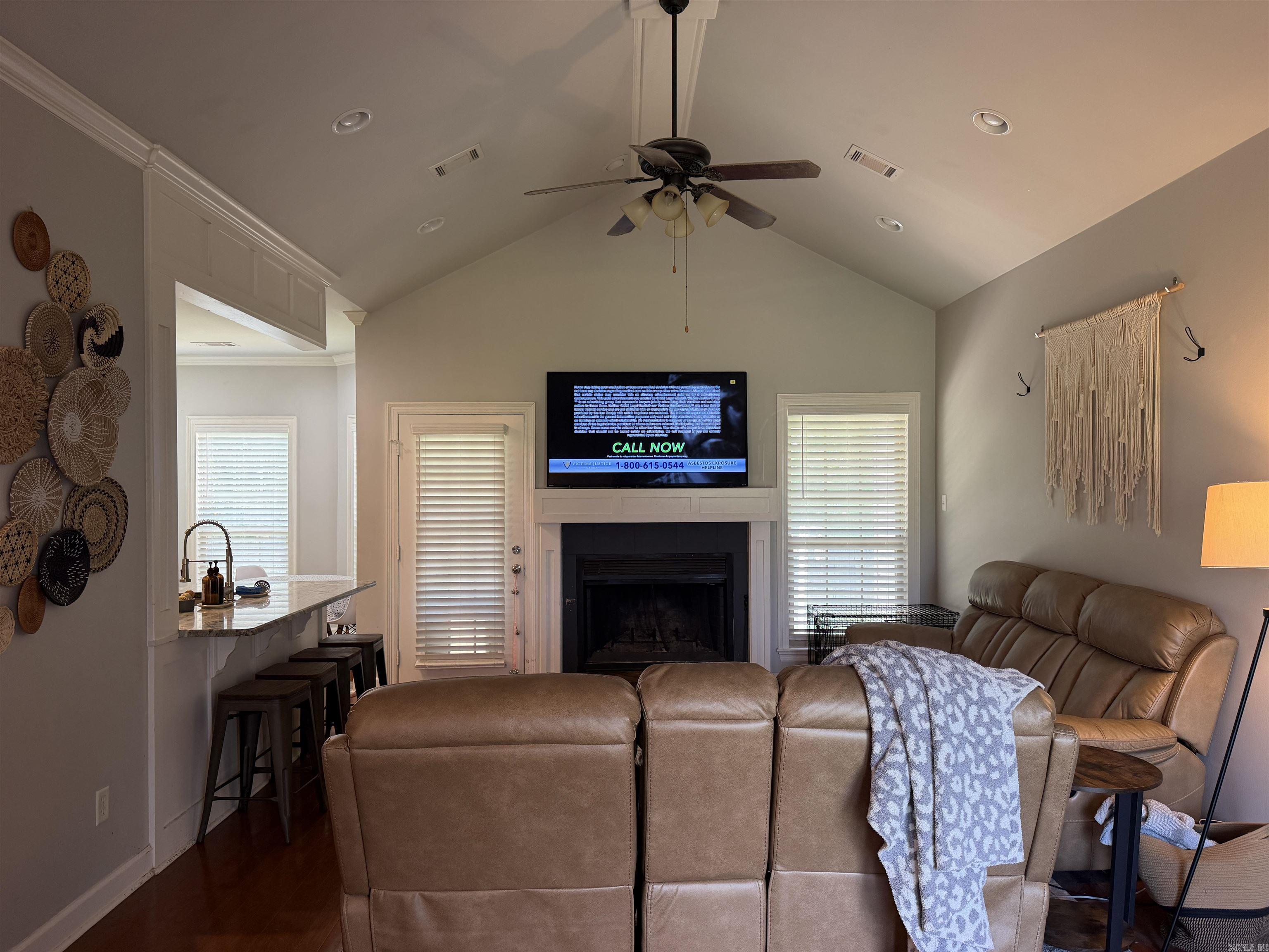DANIELS OAKS - Residential