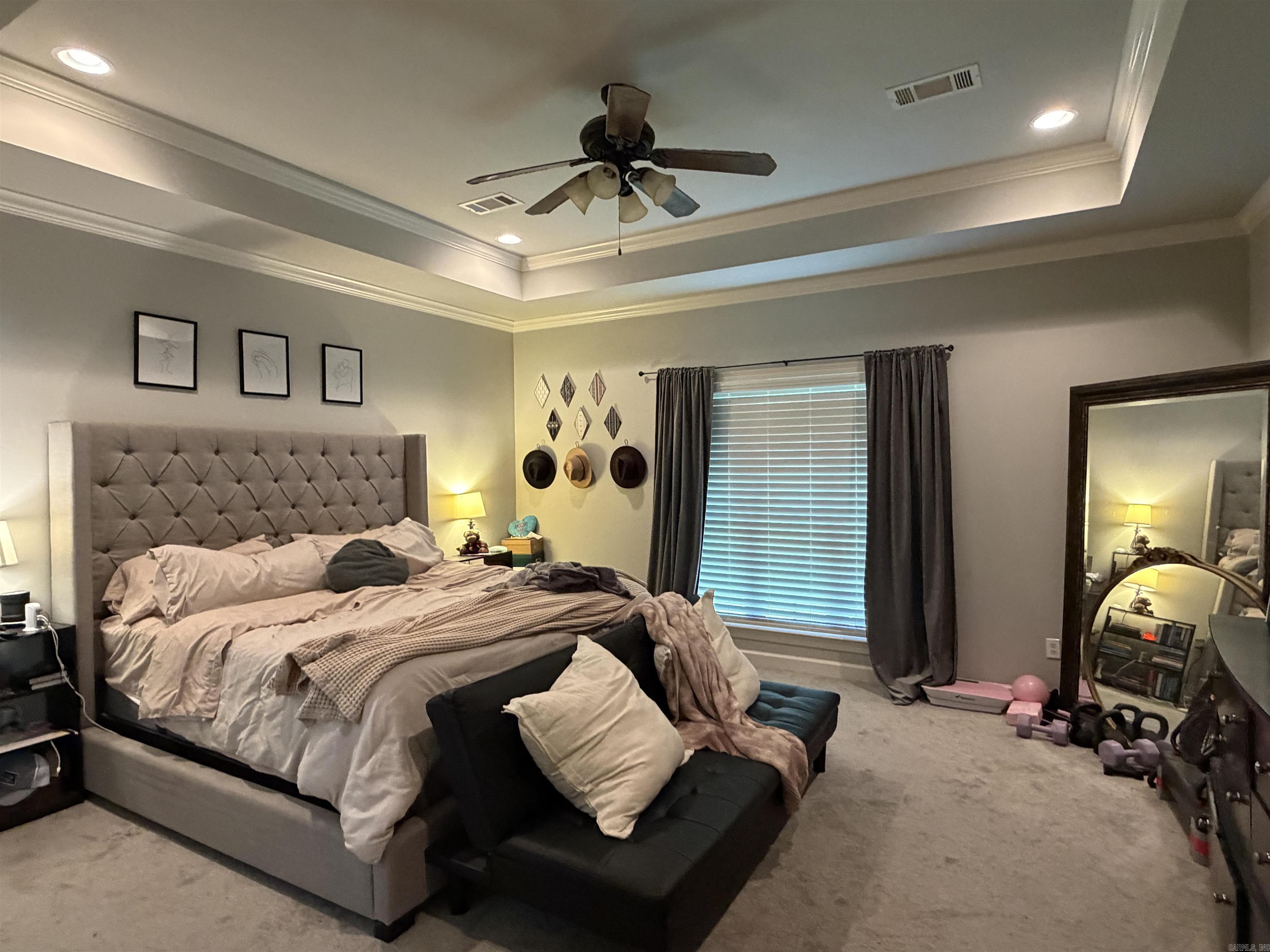 DANIELS OAKS - Residential