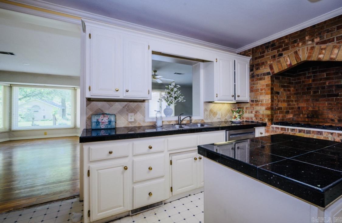 Powers-Thayers - Residential