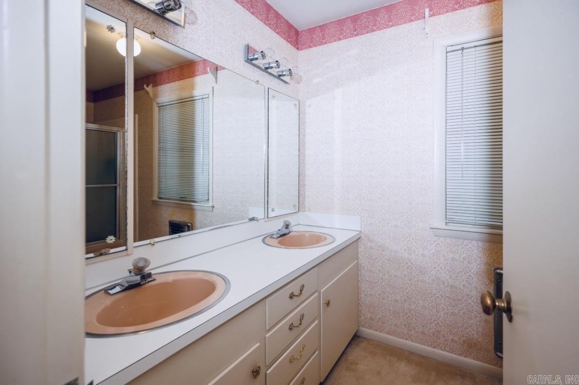 Powers-Thayers - Residential