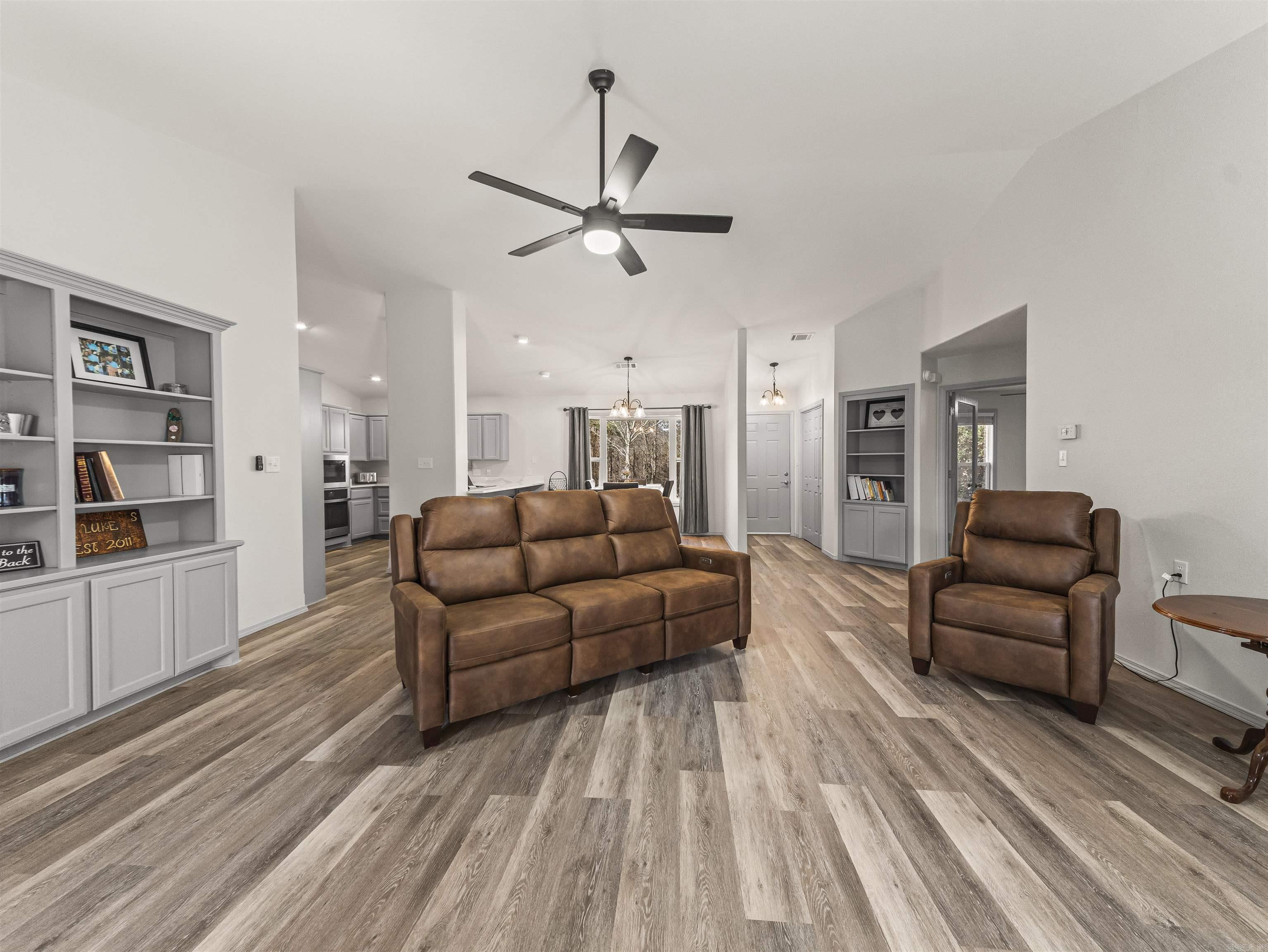 REATA - Residential