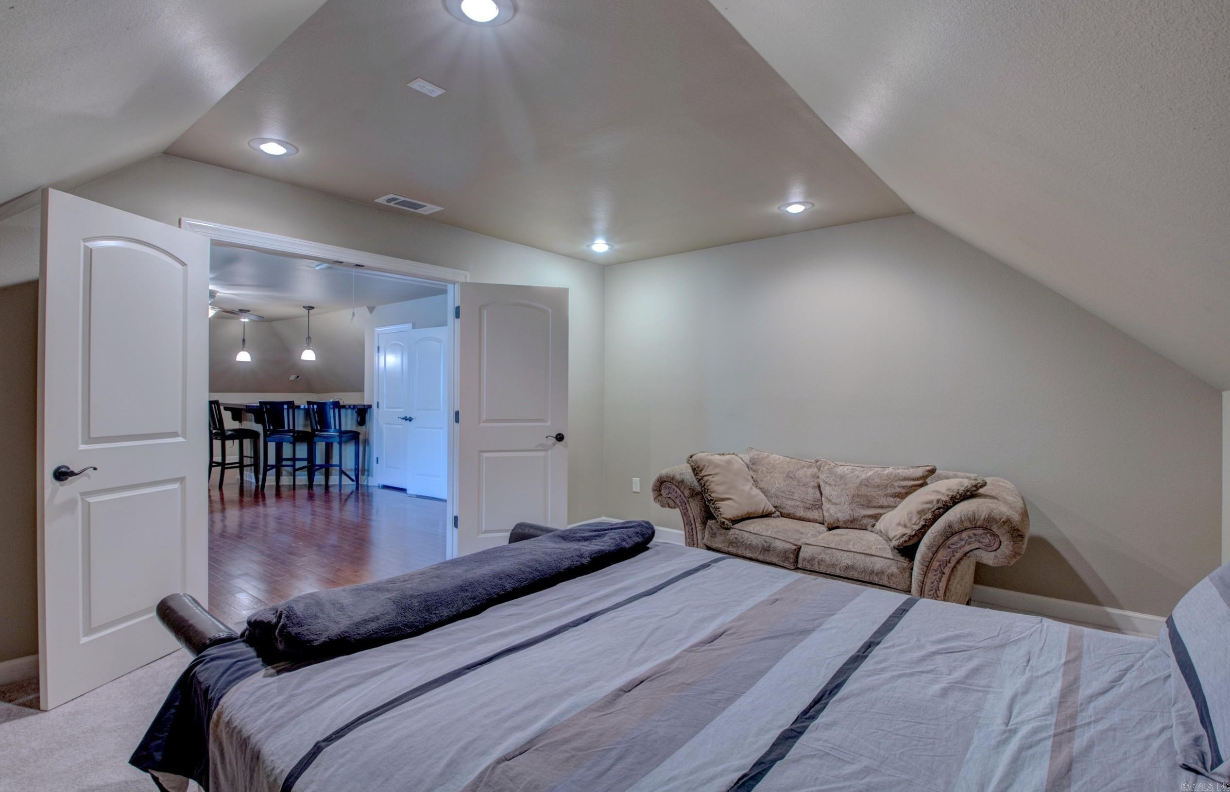 CALLAGHAN CREEK - Residential