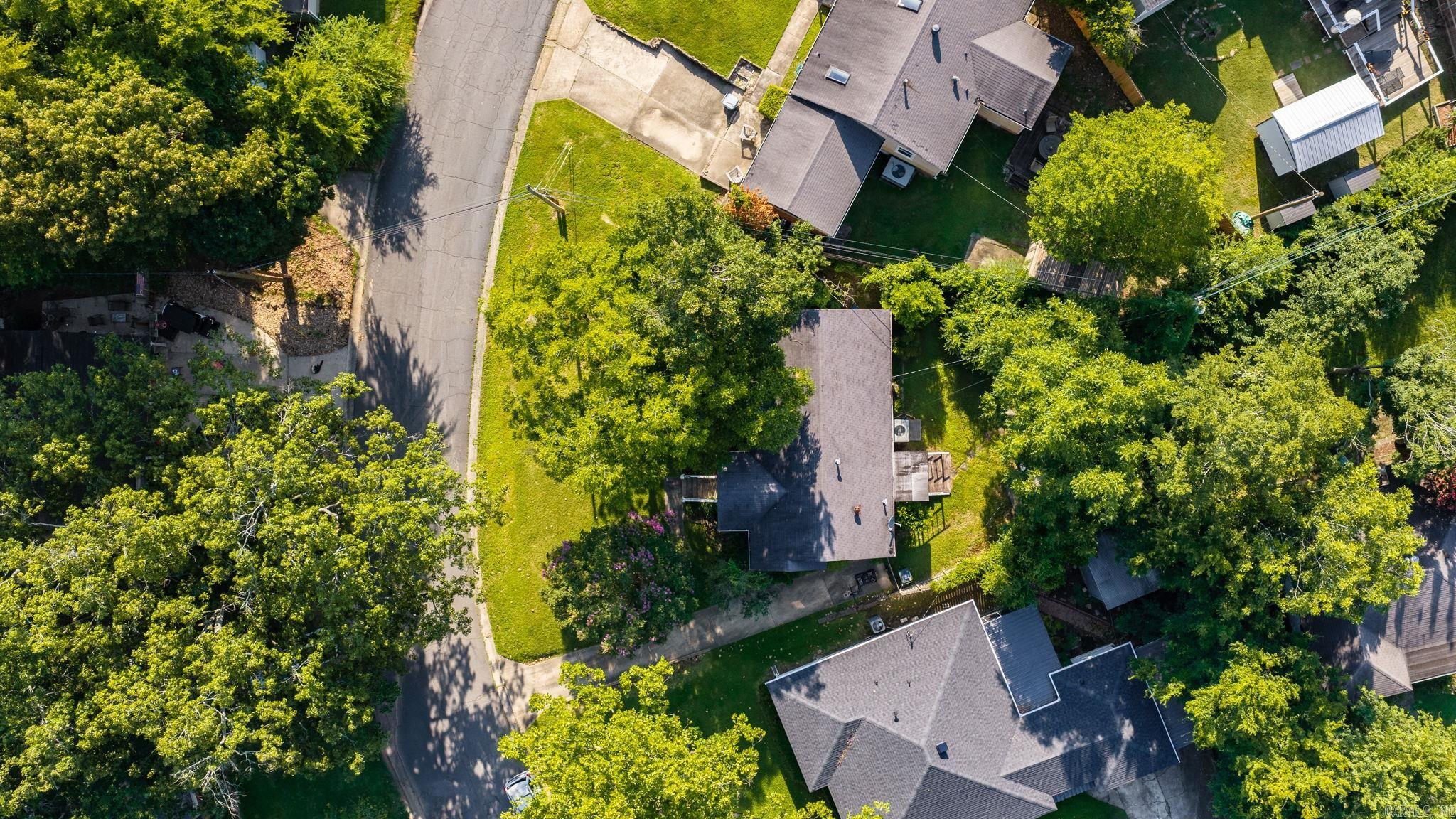 KINGWOOD PLACE - Residential