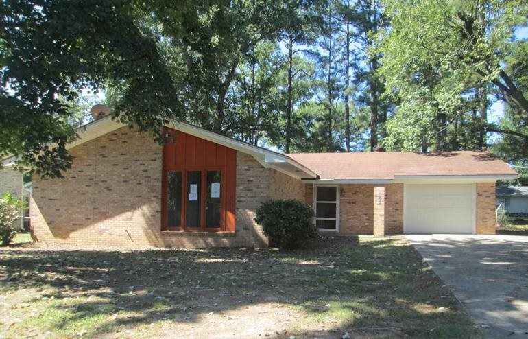 HUD Owned Property: Case 031-358704. HUD Homes are sold As-Is with no representations, warranties or disclosures. Ask your agent for details and submit offers on www.HUDHomeStore.com. Managed by www.MMREM.com. See agents remarks for additional information and check HUDHomeStore.com for property availability. - Don't miss out on this great family home!!  3 BR/2BA home with 2 living areas, kitchen with breakfast bar, nice hardwood floors, covered back patio, attached garage. See agent remarks for more info.