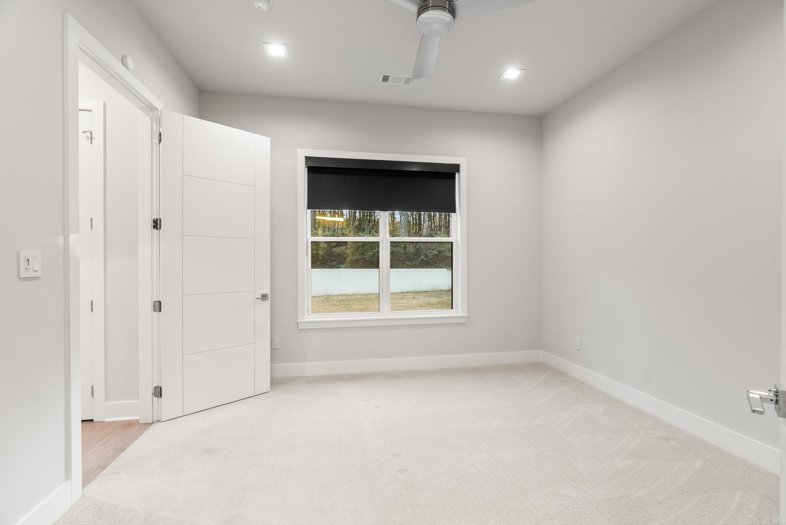 CHENAL VALLEY "ENSBURY PLACE" - Residential