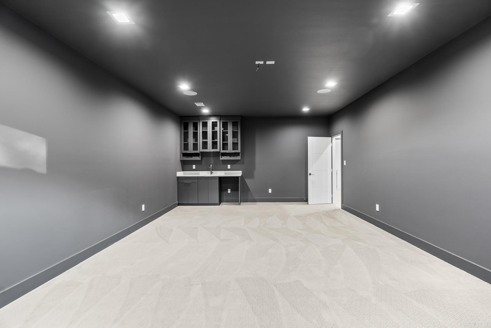 CHENAL VALLEY "ENSBURY PLACE" - Residential