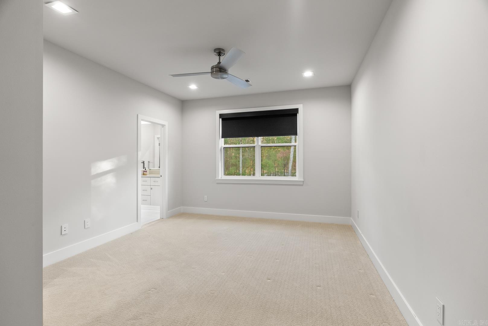 CHENAL VALLEY "ENSBURY PLACE" - Residential