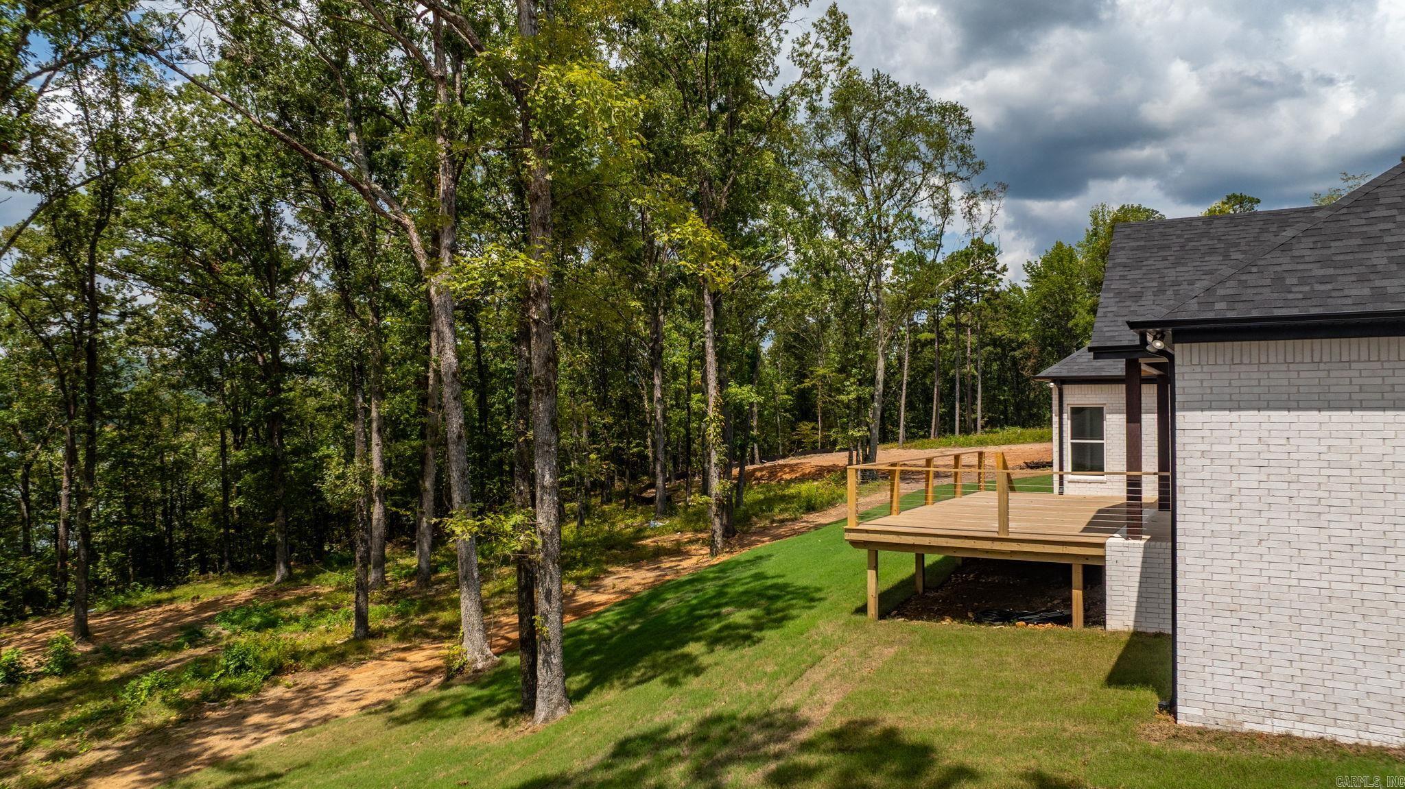 CRYSTAL BROOKE SHORES - Residential