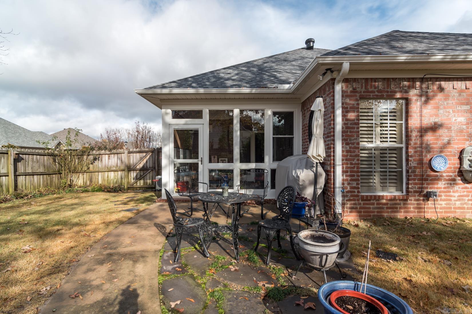 LONGLEAF COVE - Residential