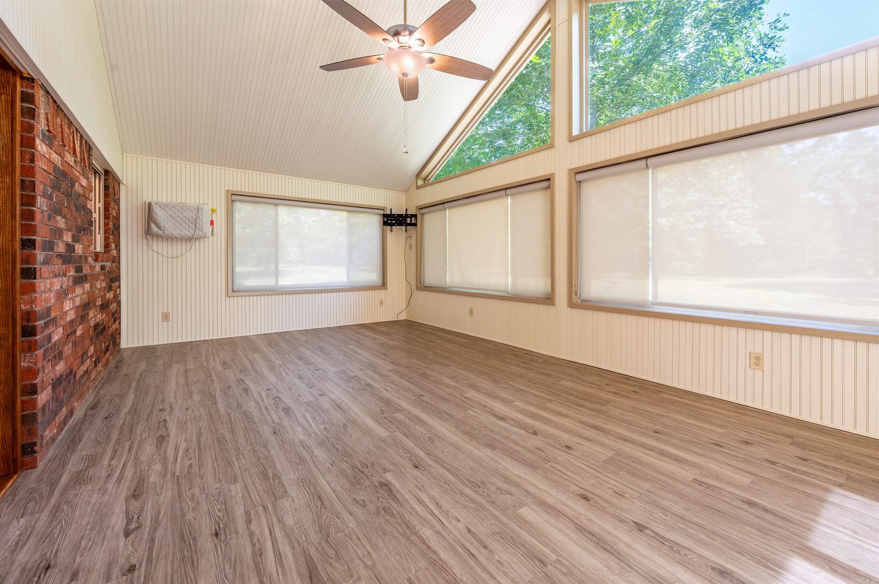 STONE MOUNTAIN ADDITION - Residential