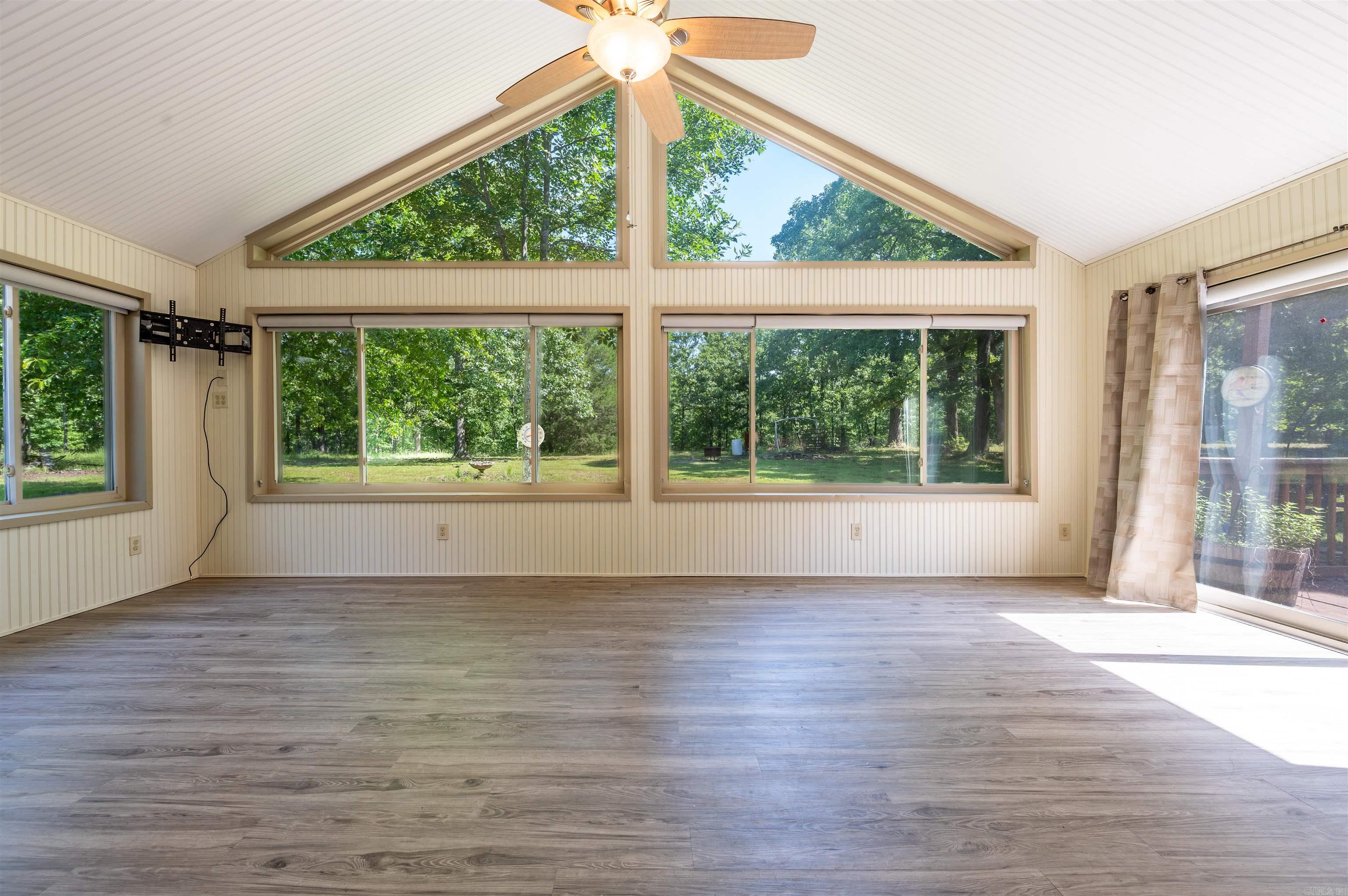 STONE MOUNTAIN ADDITION - Residential