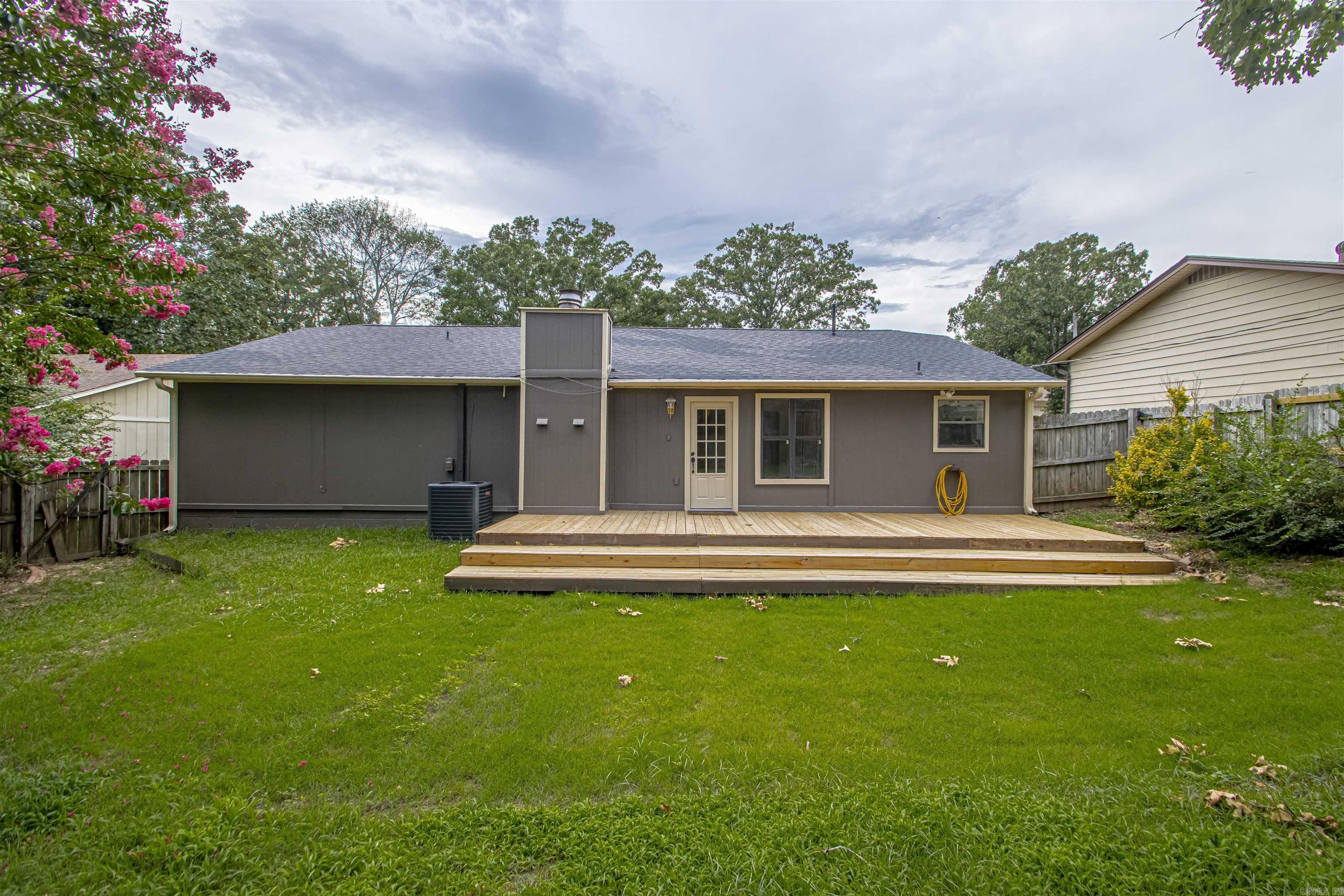 PLEASANT VIEW - Residential