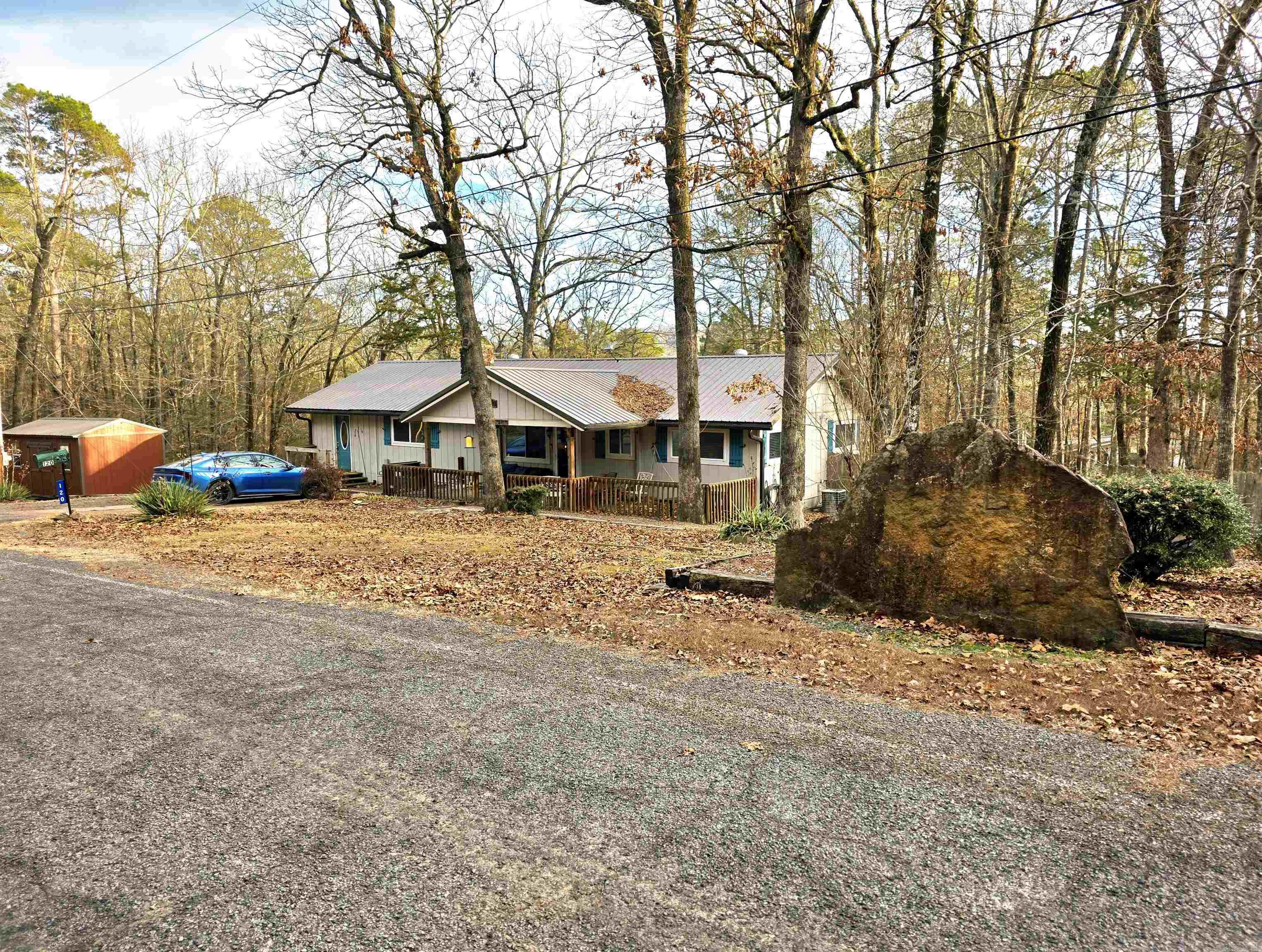 HAMILTON HILLS - Residential