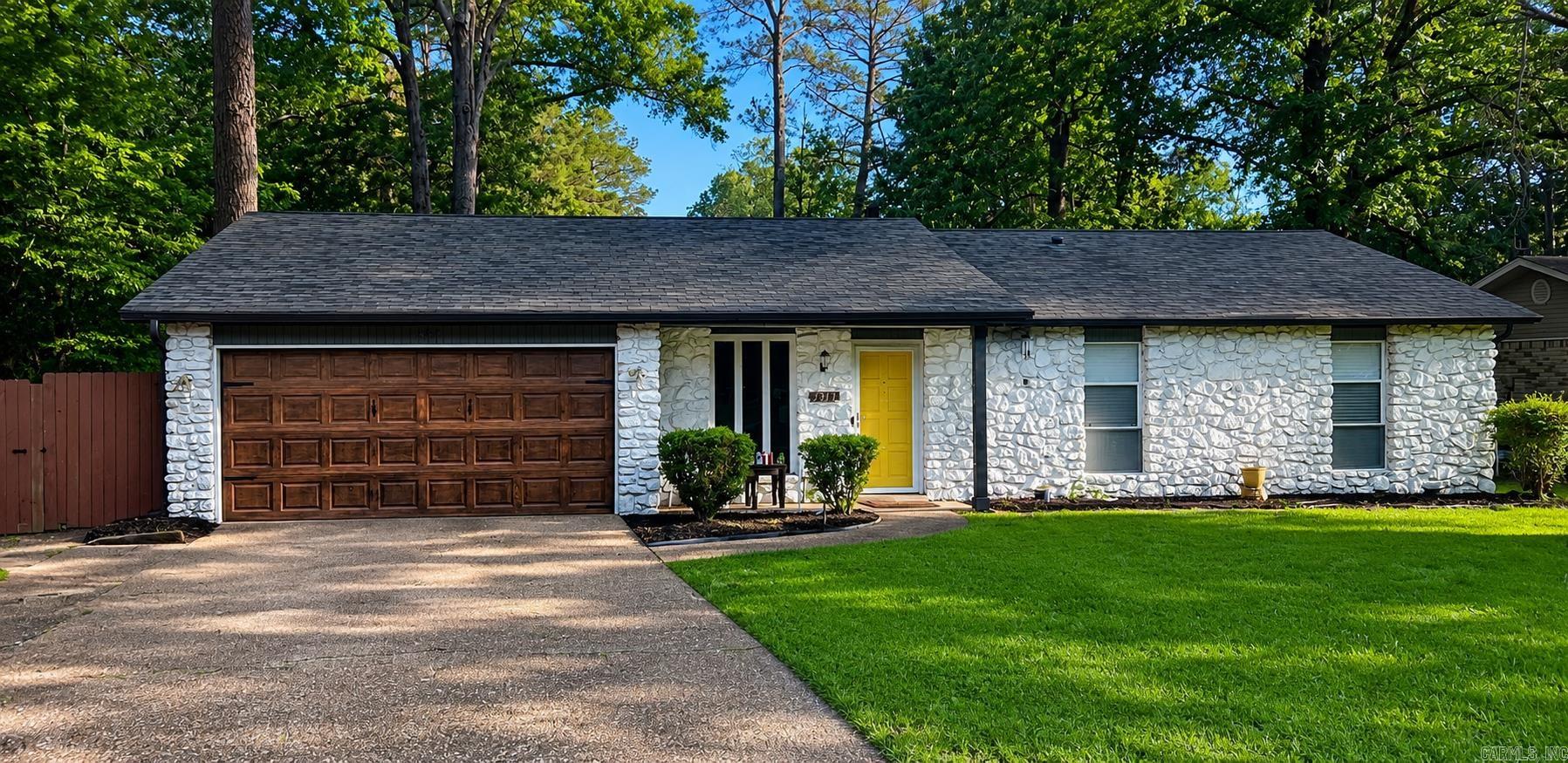 You would enjoy this beautiful home, conveniently located near grocery stores, restaurants, shopping centers, the post office, Interstate, and so much more! This home offer plenty of great features, including an office space in the garage and a functional mud room. The roof was newly installed in 2023. Contact me today!