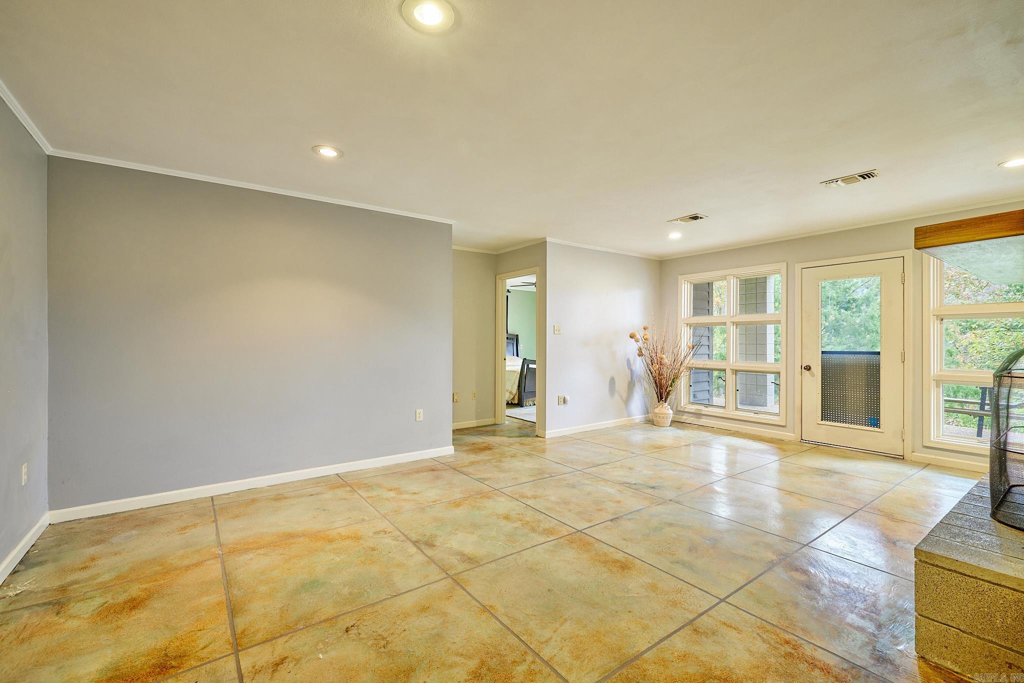DIERKS FORESTS - Residential