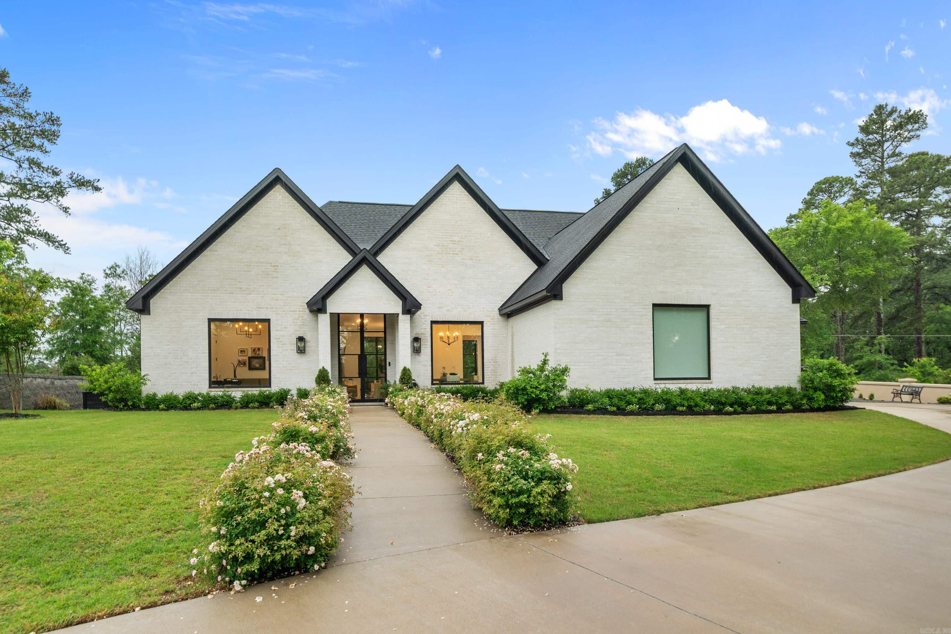 CANTERBURY HEIGHTS - Residential