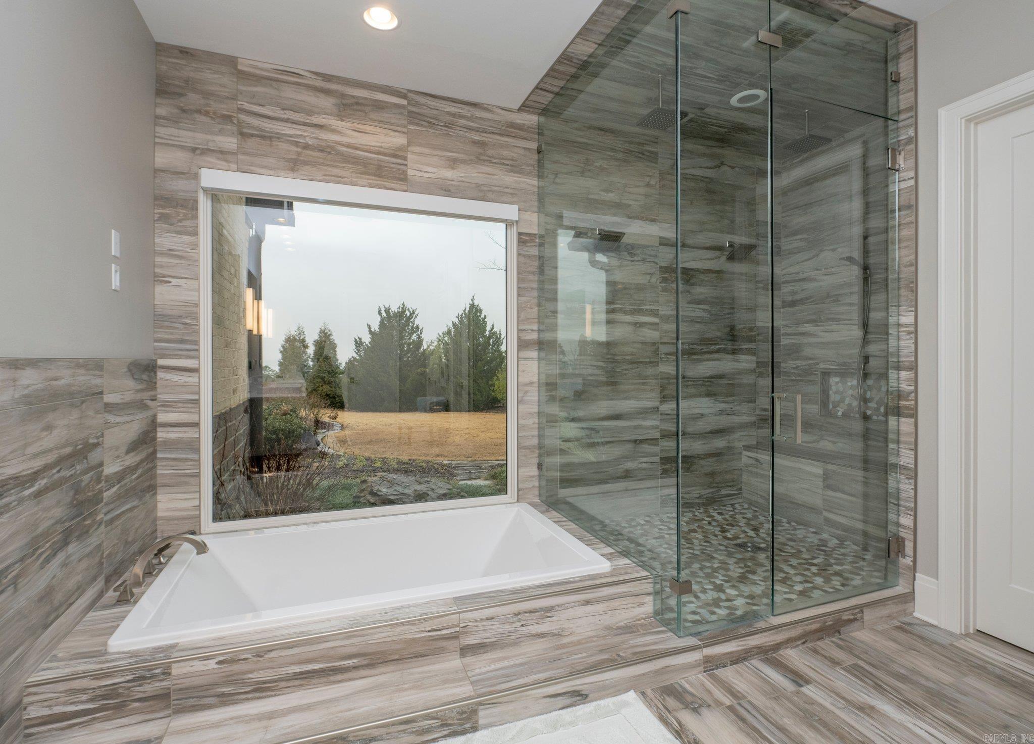 WATERVIEW ESTATES - Residential
