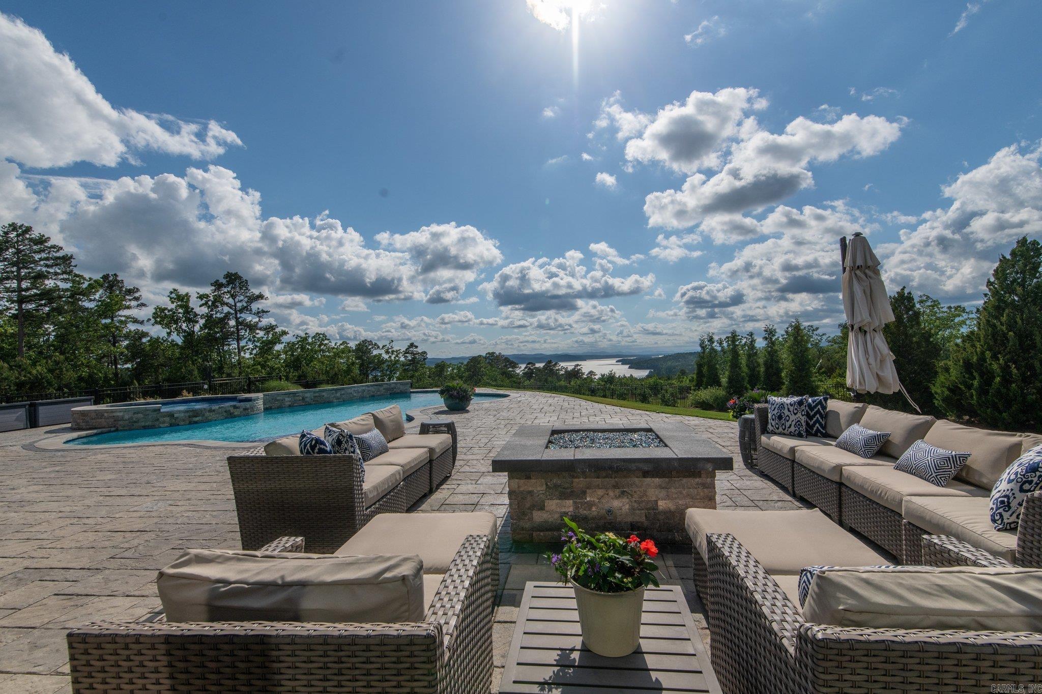 WATERVIEW ESTATES - Residential