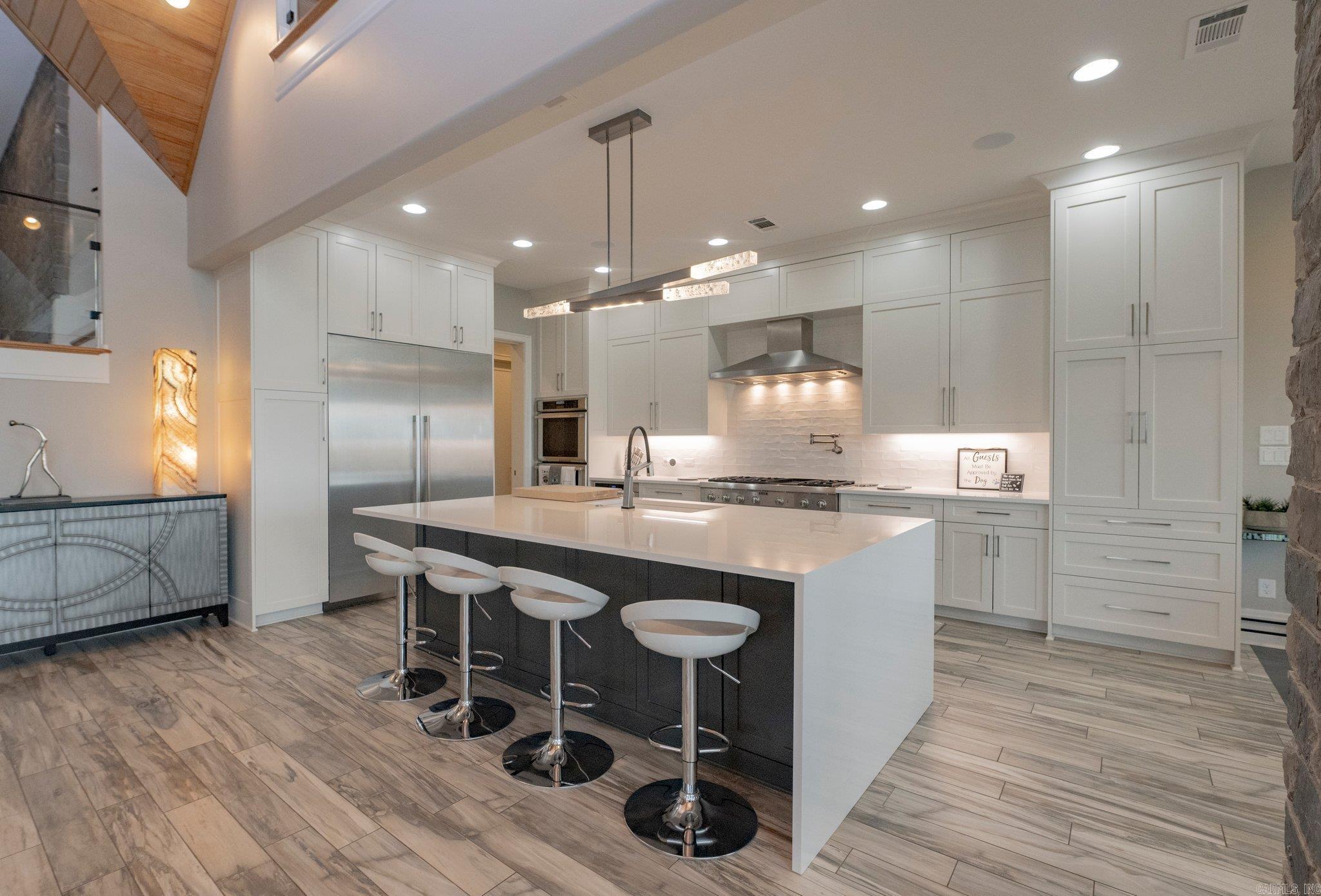 WATERVIEW ESTATES - Residential