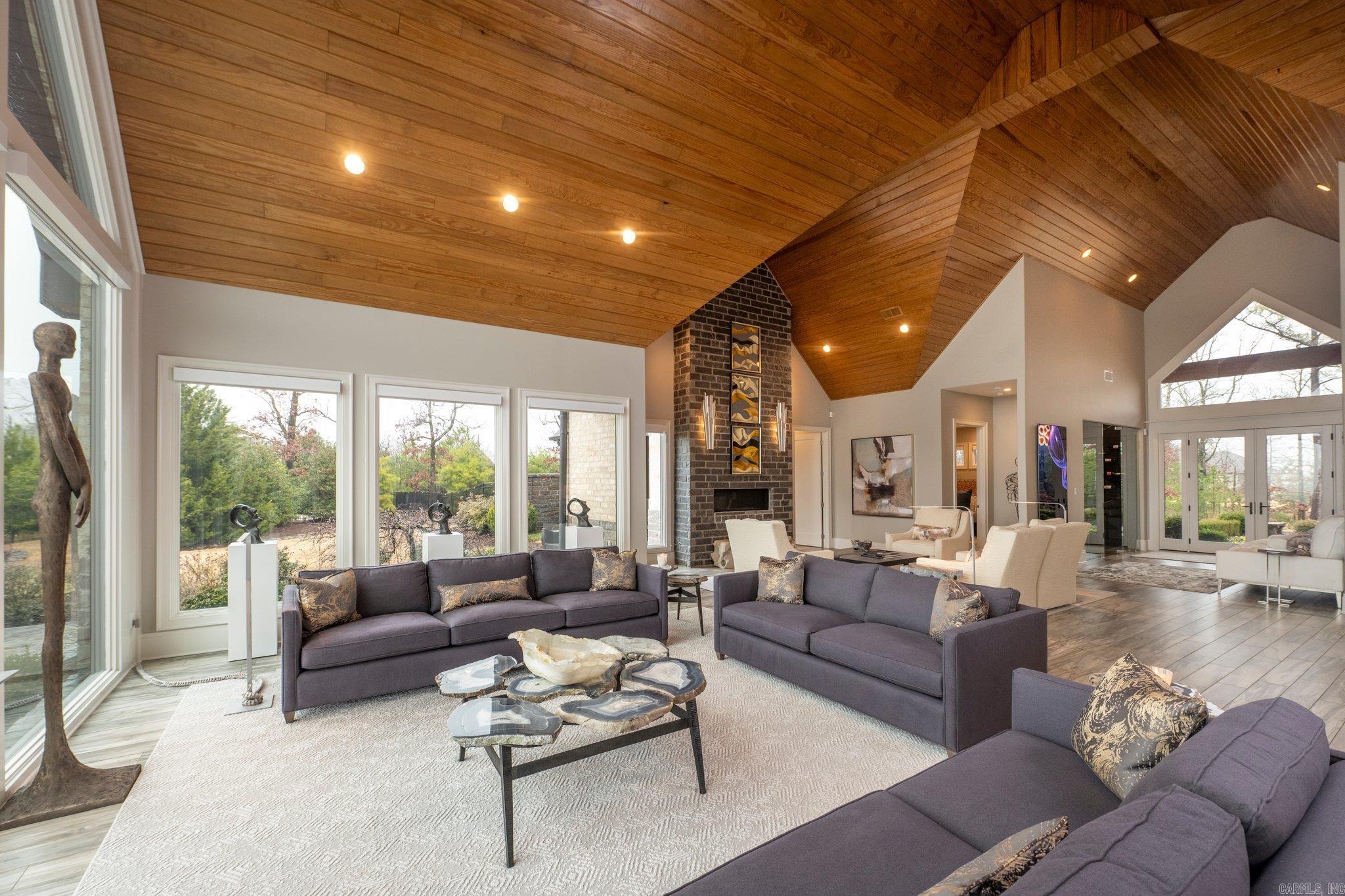 WATERVIEW ESTATES - Residential