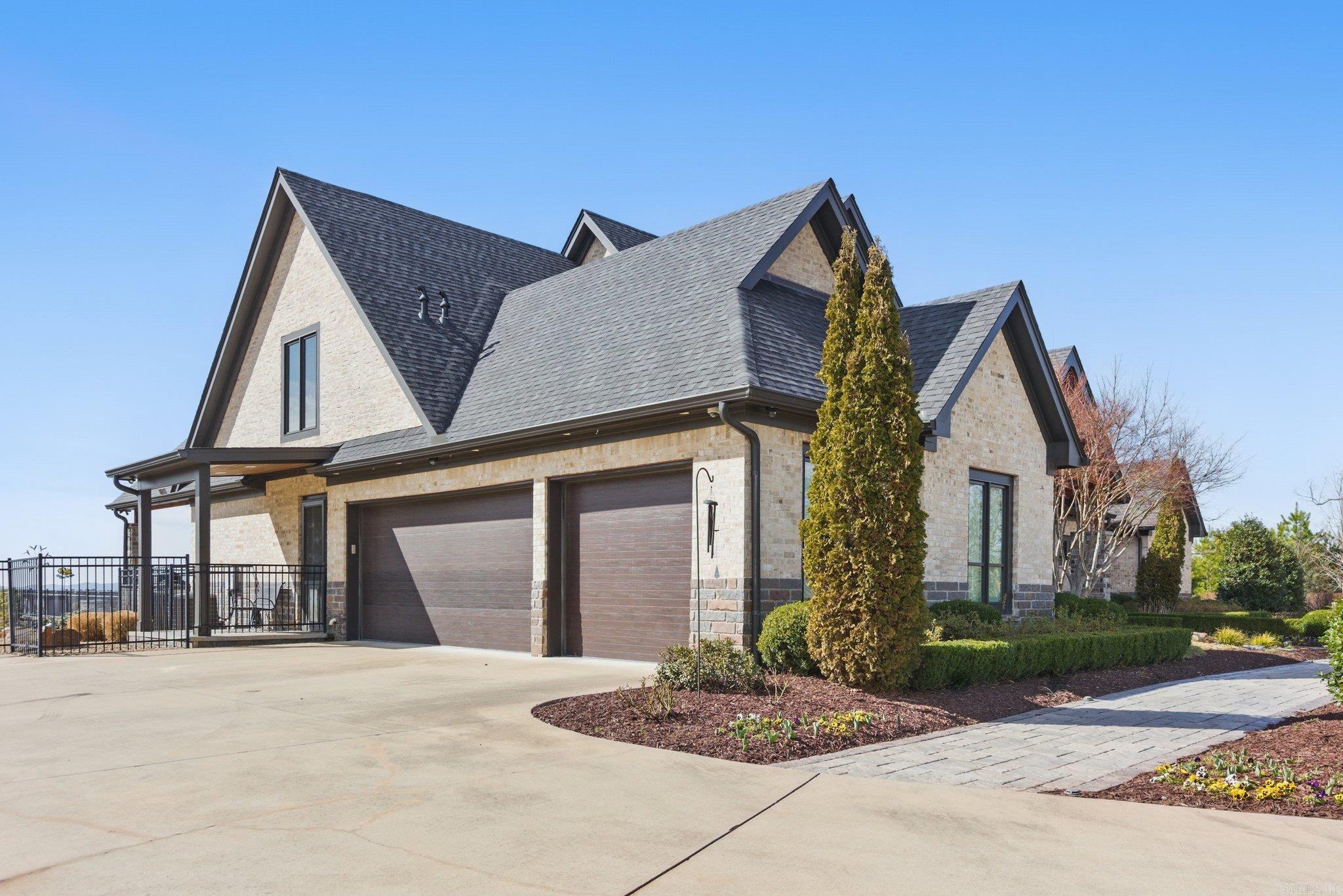 WATERVIEW ESTATES - Residential