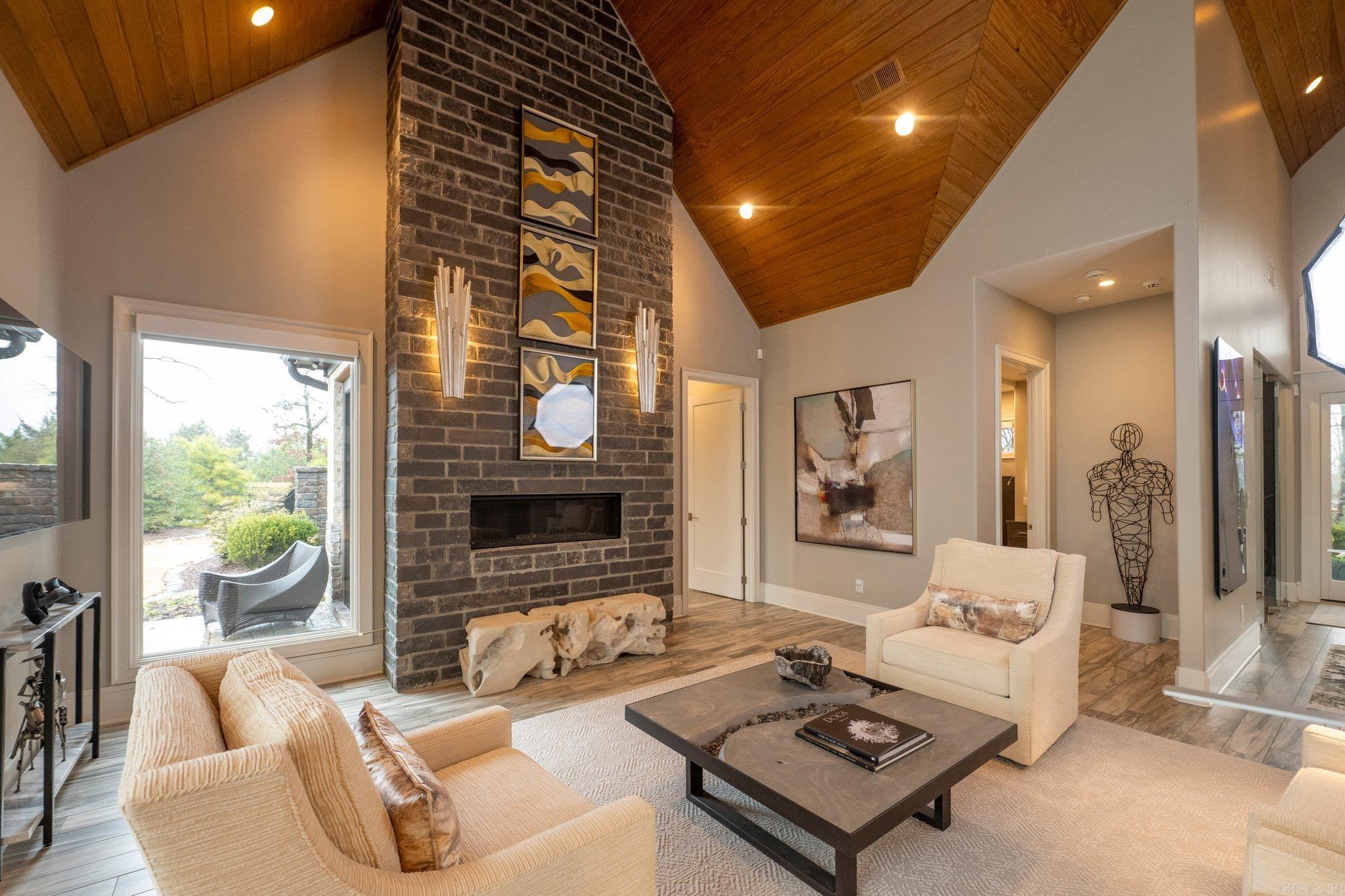 WATERVIEW ESTATES - Residential