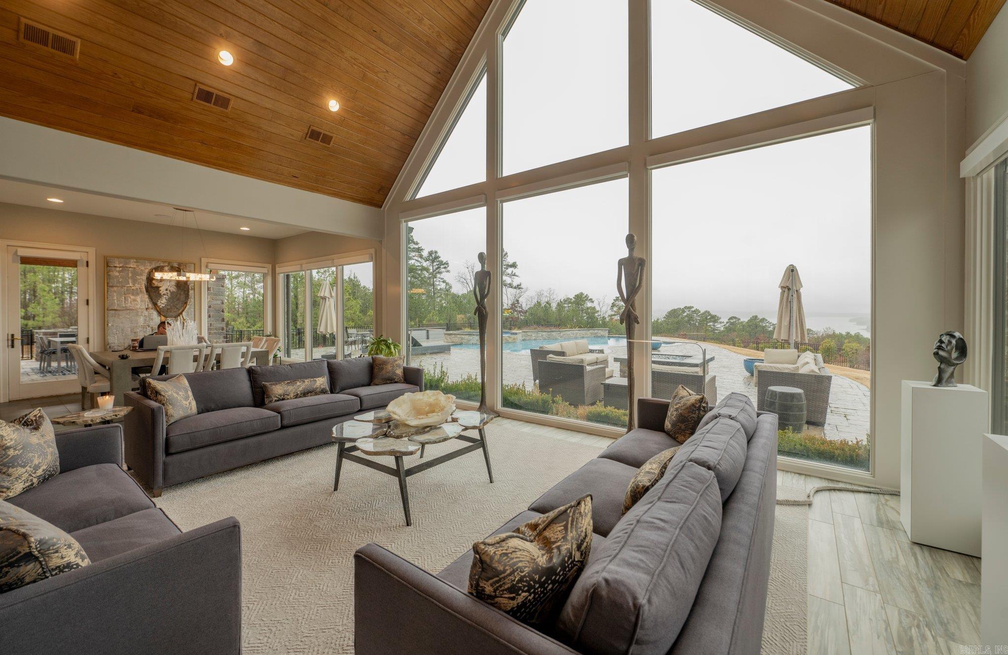 WATERVIEW ESTATES - Residential