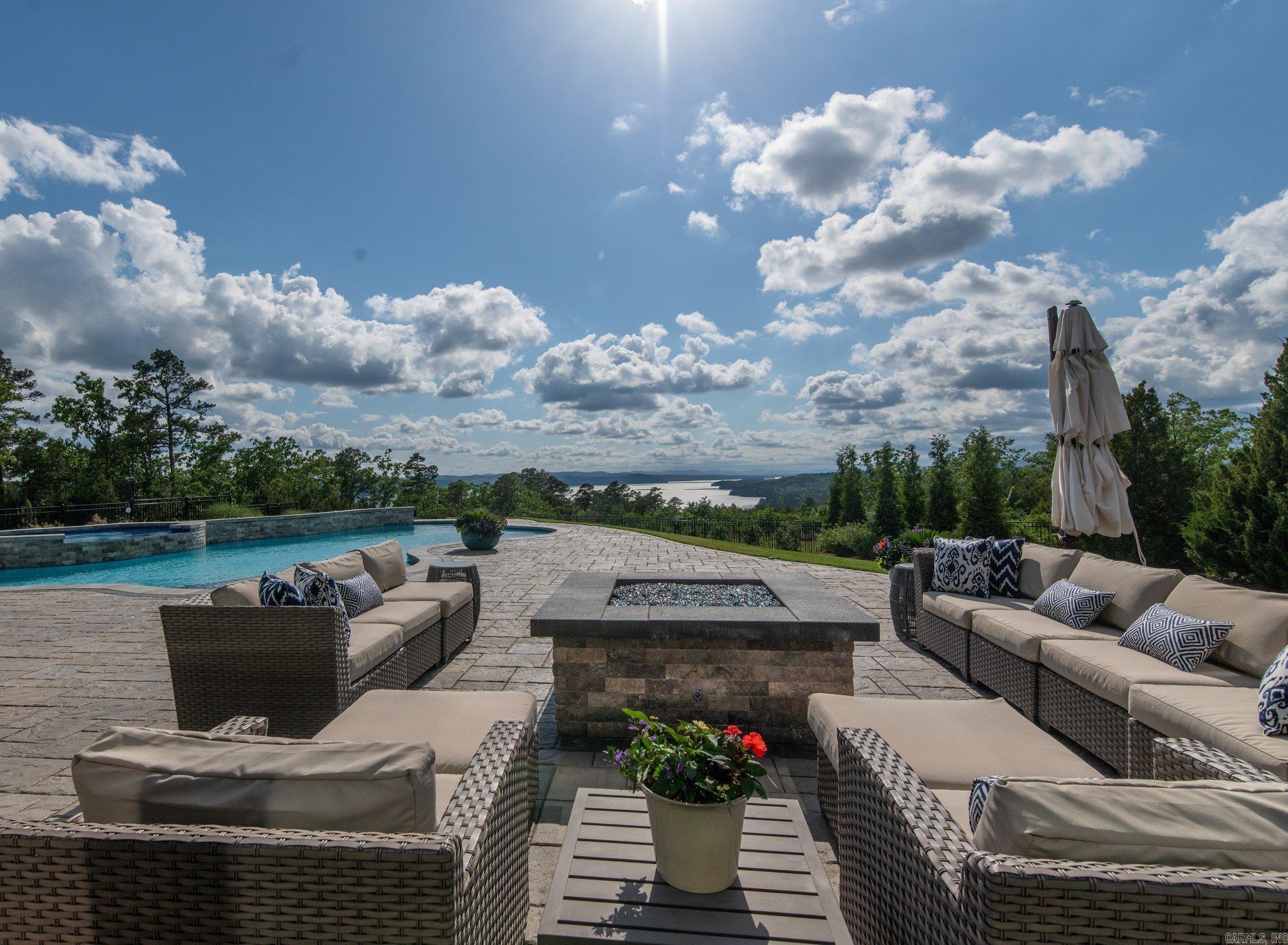 WATERVIEW ESTATES - Residential