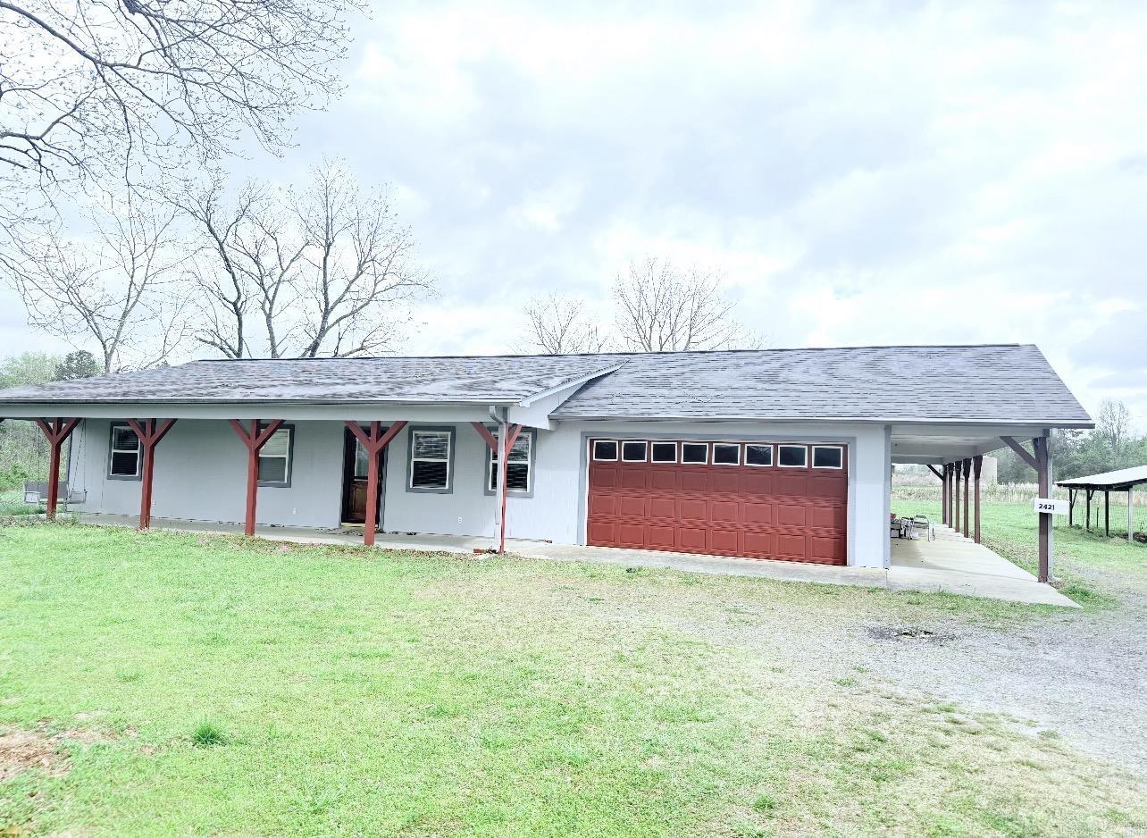 Great generational farm that's been in the same family since 1922. Property boasts a remodeled home; 100 year old barn; metal shop; two stocked ponds; good mix of pasture ground and timber, deer and turkey; and close to Johnson Hole access to Greers Ferry Lake! Call today for private viewing!