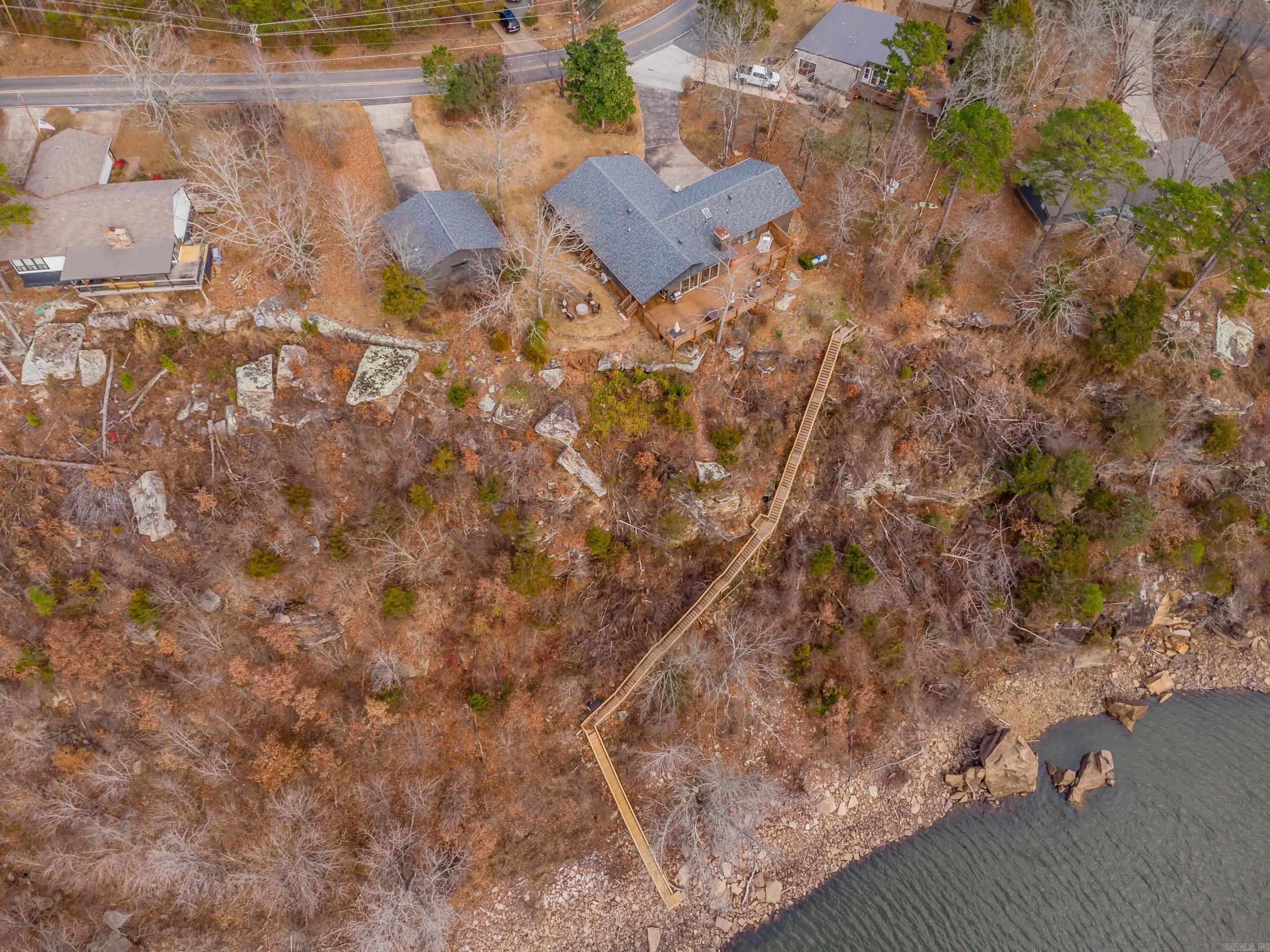 HAMILTON HILLS - Residential