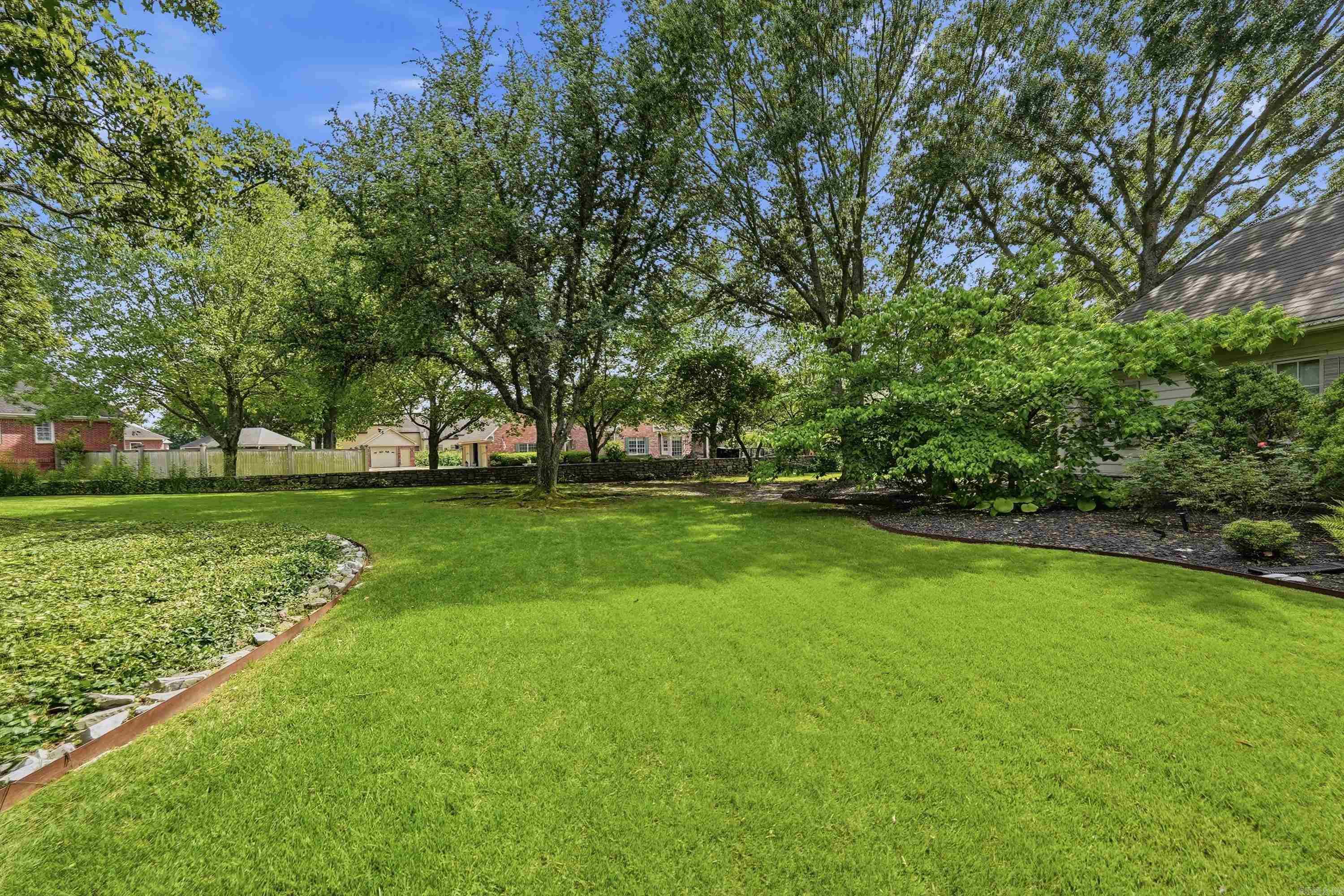 ADAMSBROOKE - Residential