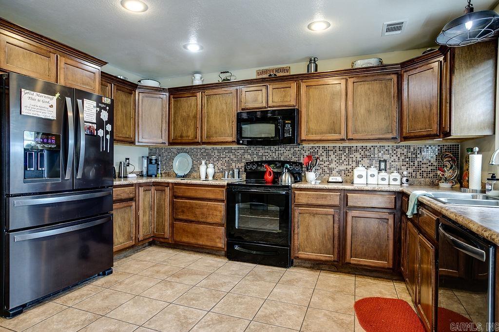 KIRBY MEADOWS - Residential