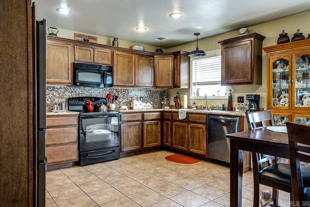 KIRBY MEADOWS - Residential