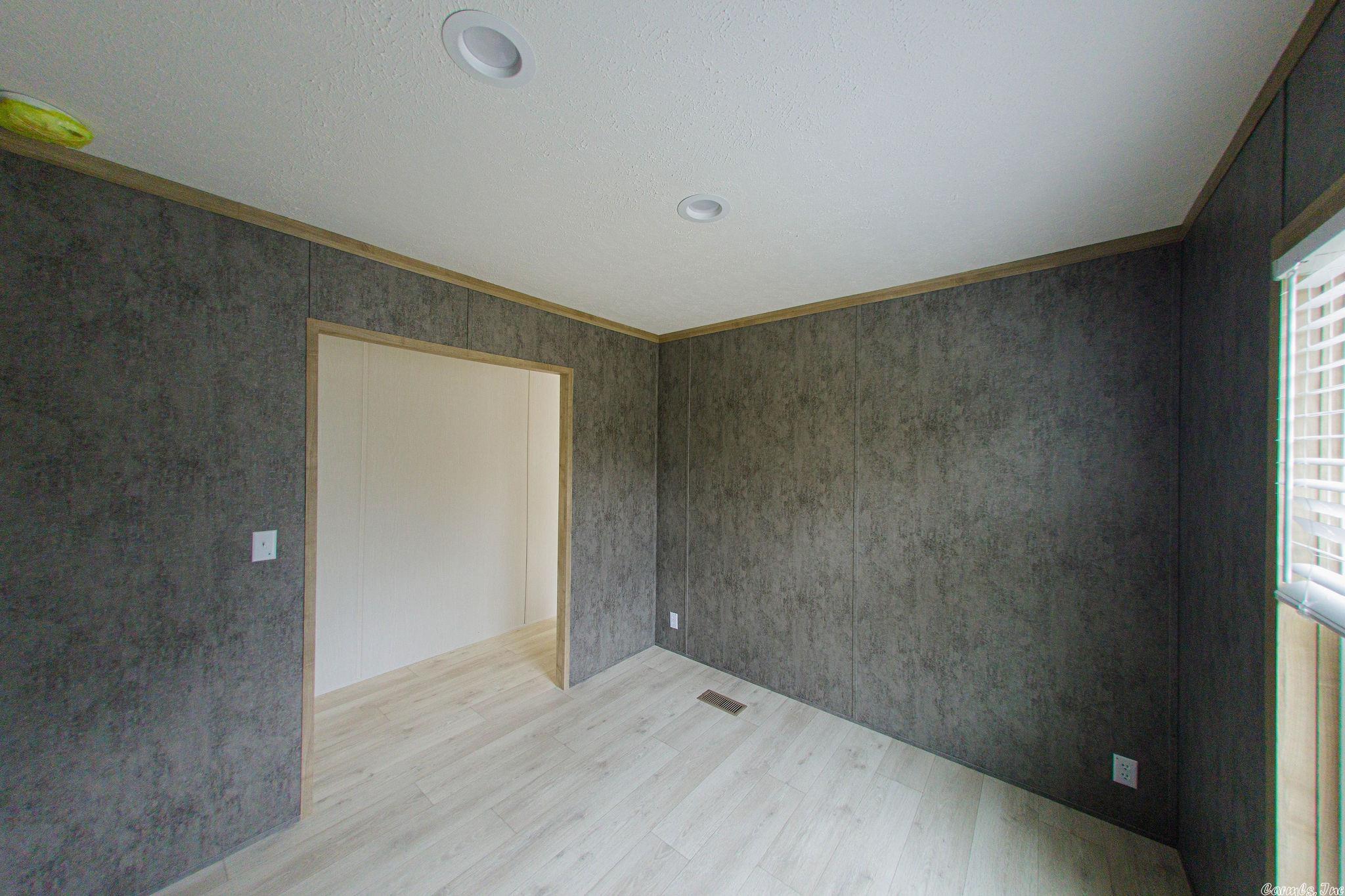 PINE MEADOWS - Residential