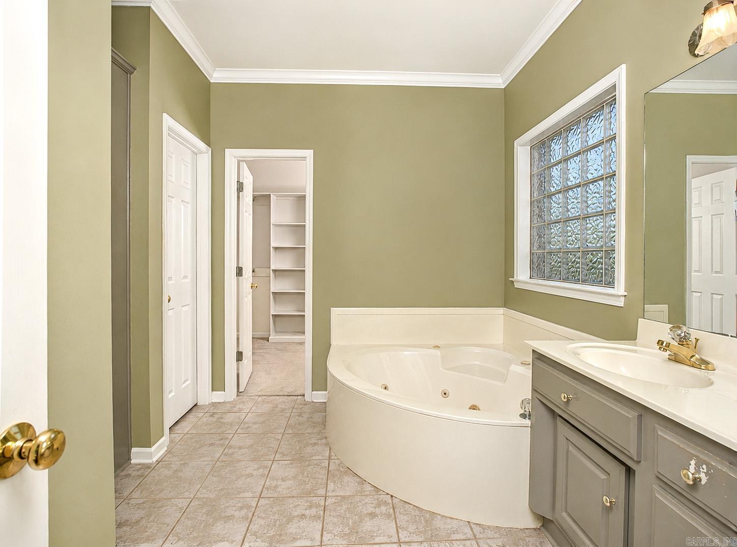 COLONY CREEK - Residential