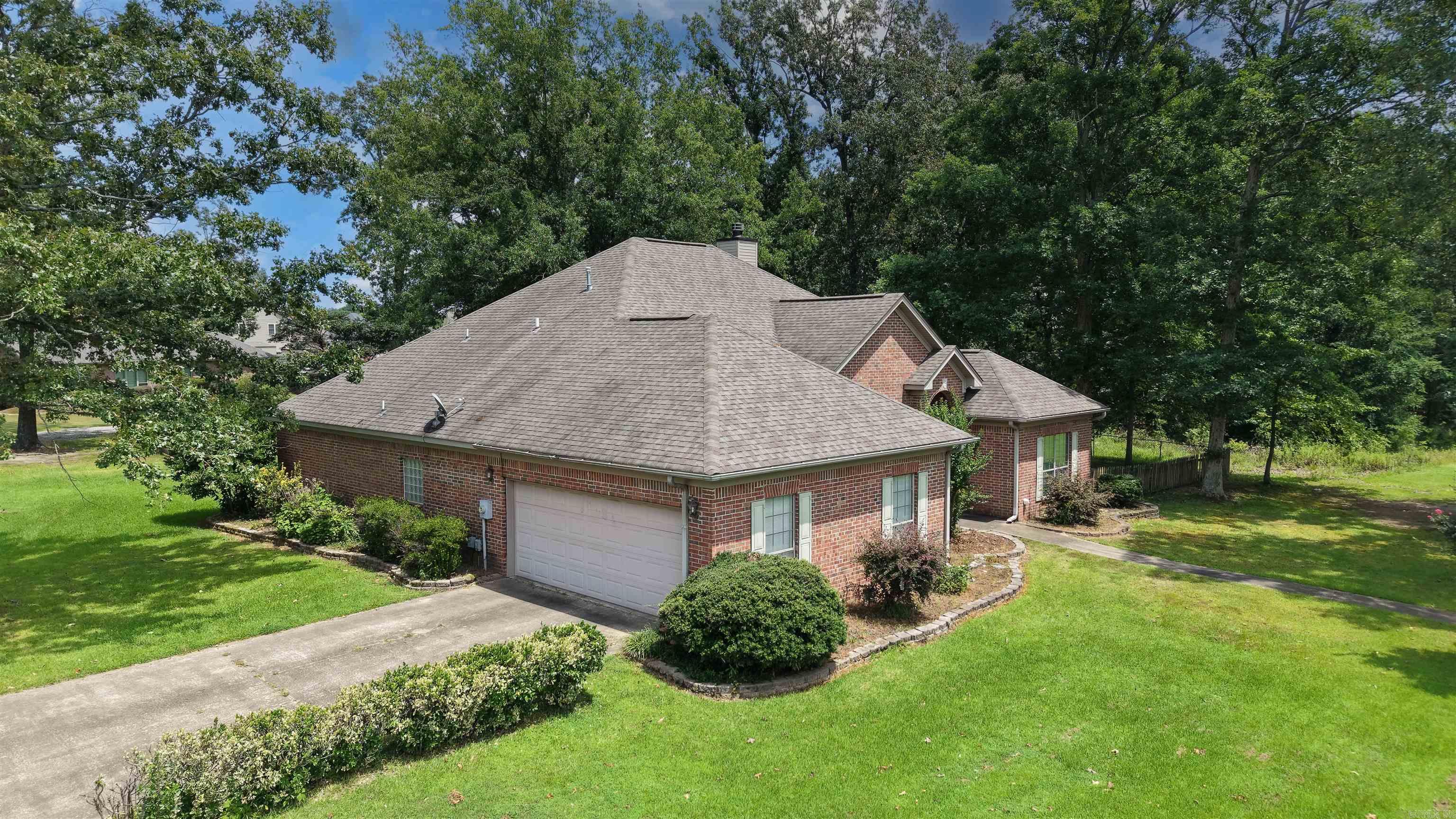 COLONY CREEK - Residential