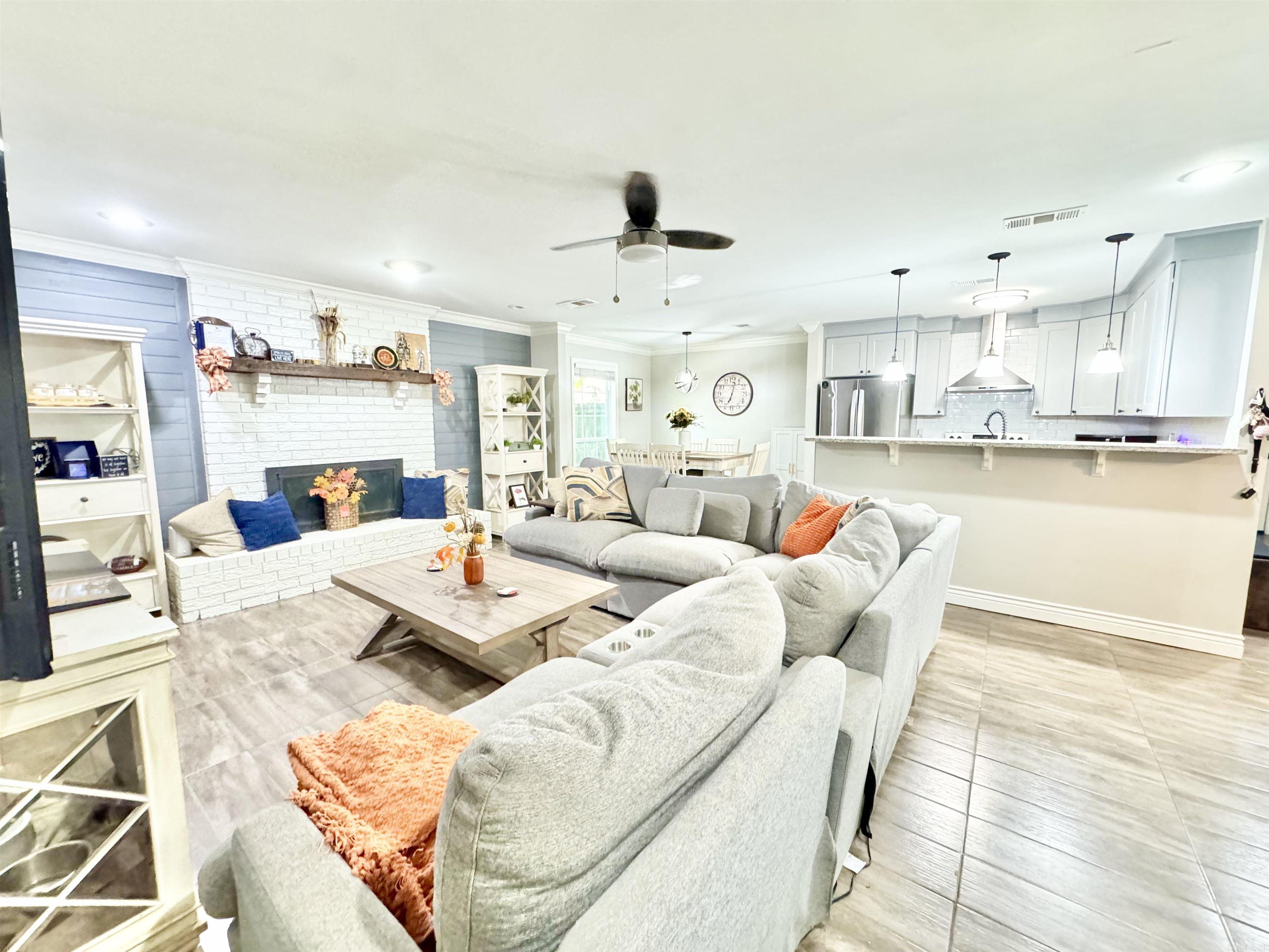MERIWOOD - Residential