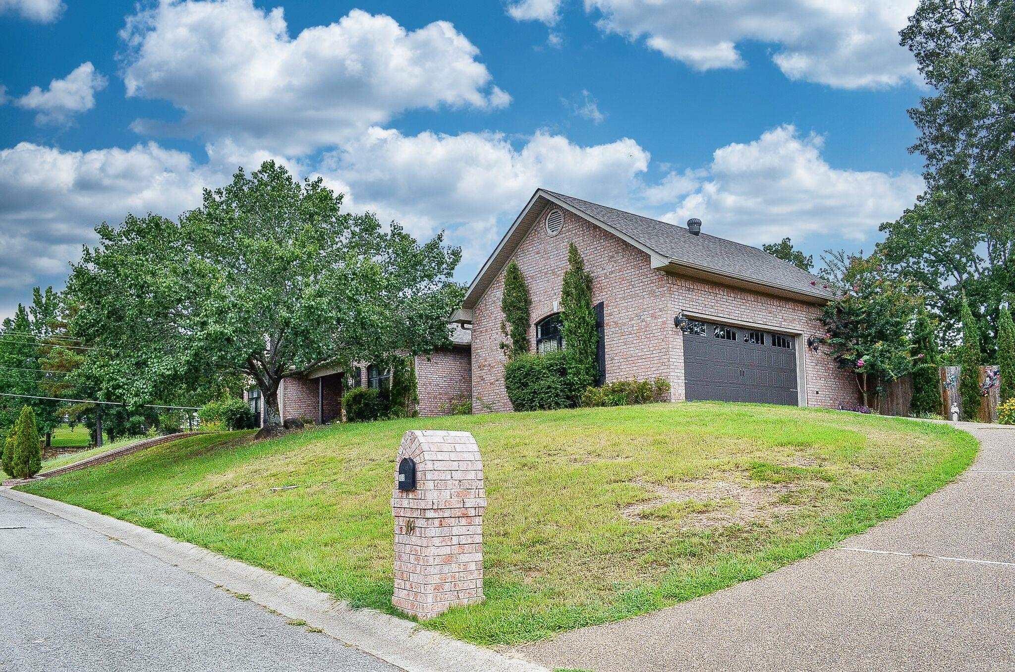 IRONWOOD ESTATES - Residential