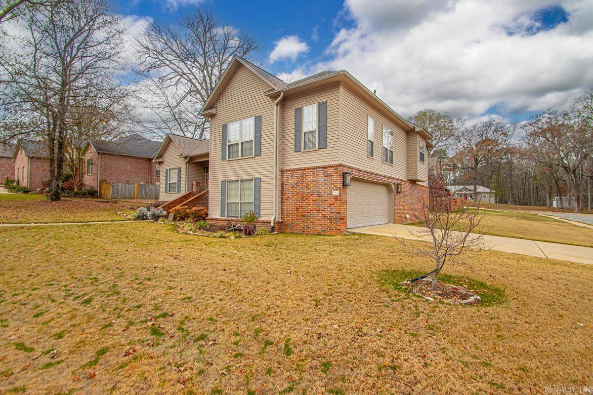 WOODLAND PARK - Residential