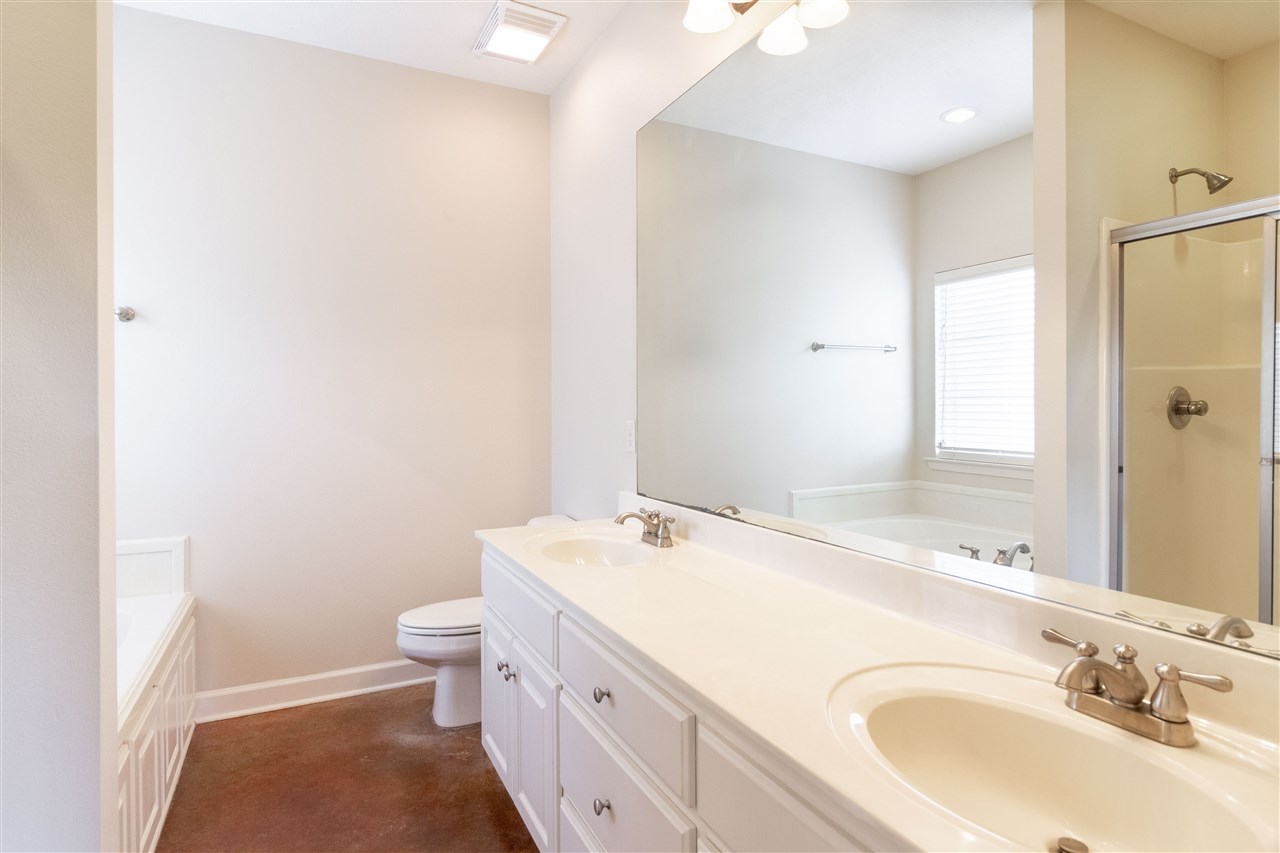 CHAPEL CREEK - Residential