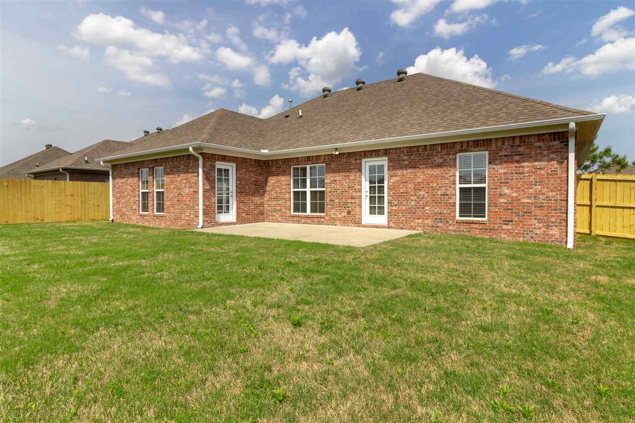 CHAPEL CREEK - Residential