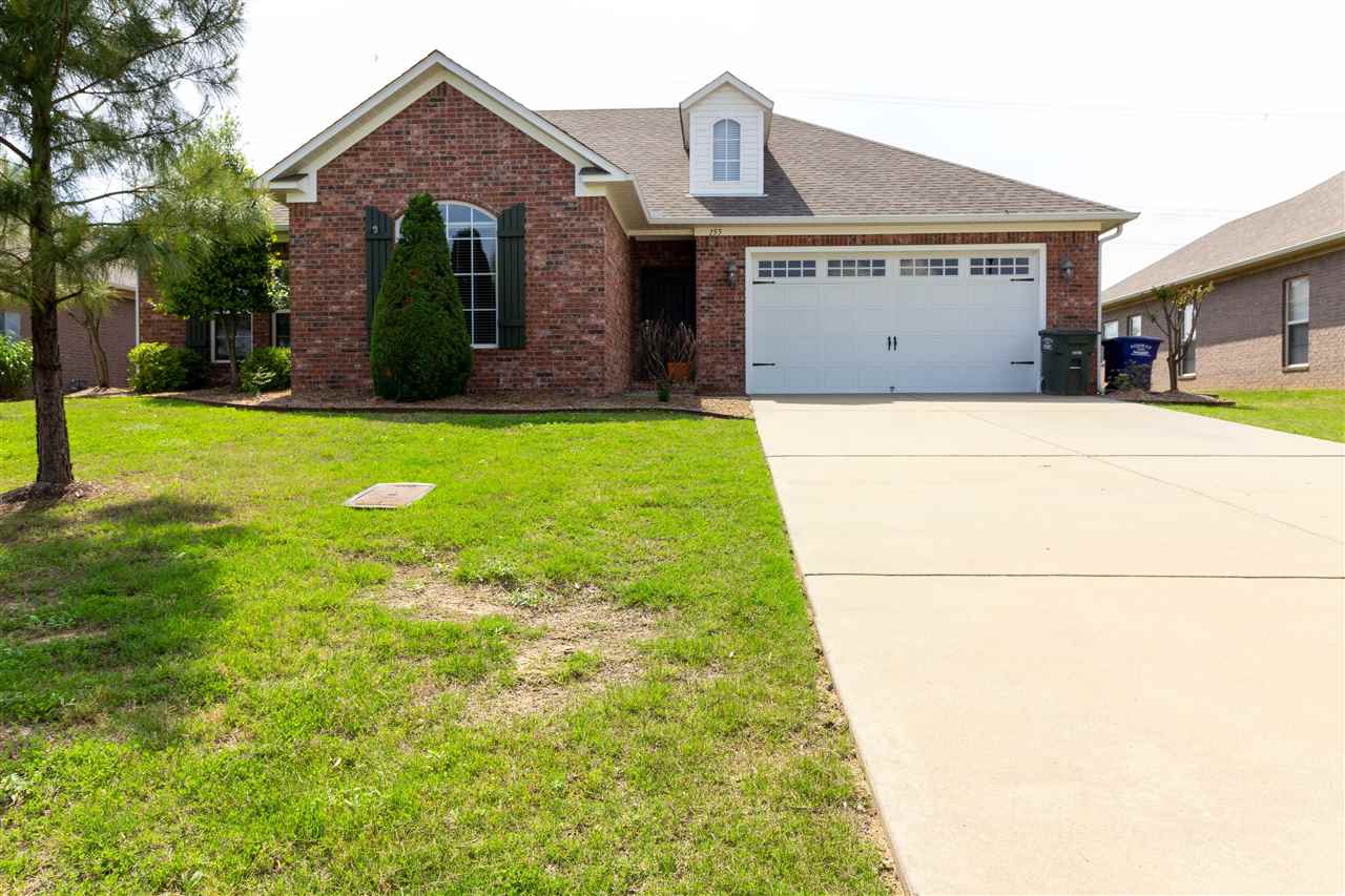 CHAPEL CREEK - Residential