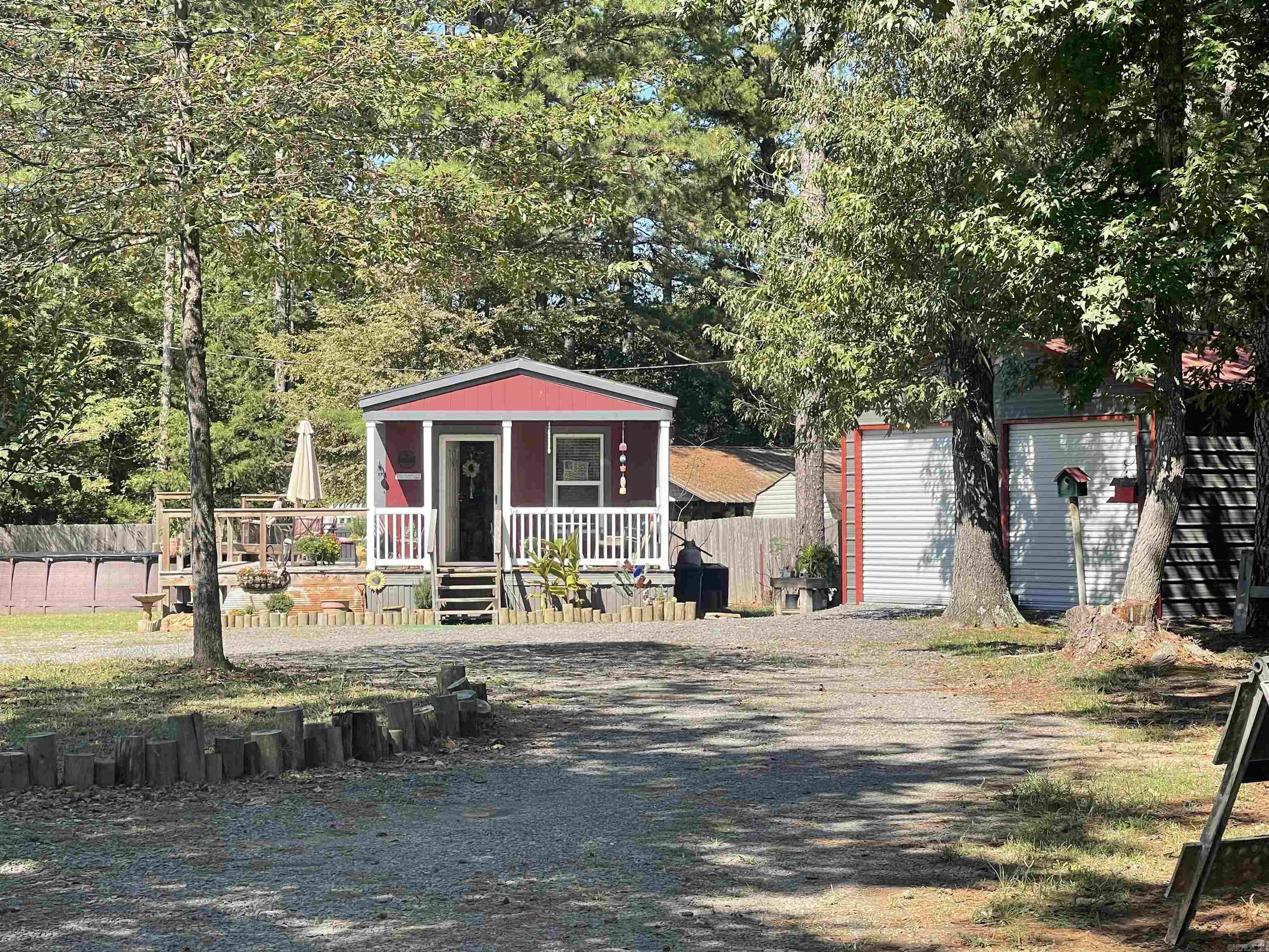 LOBLOLLY ACRES - Residential